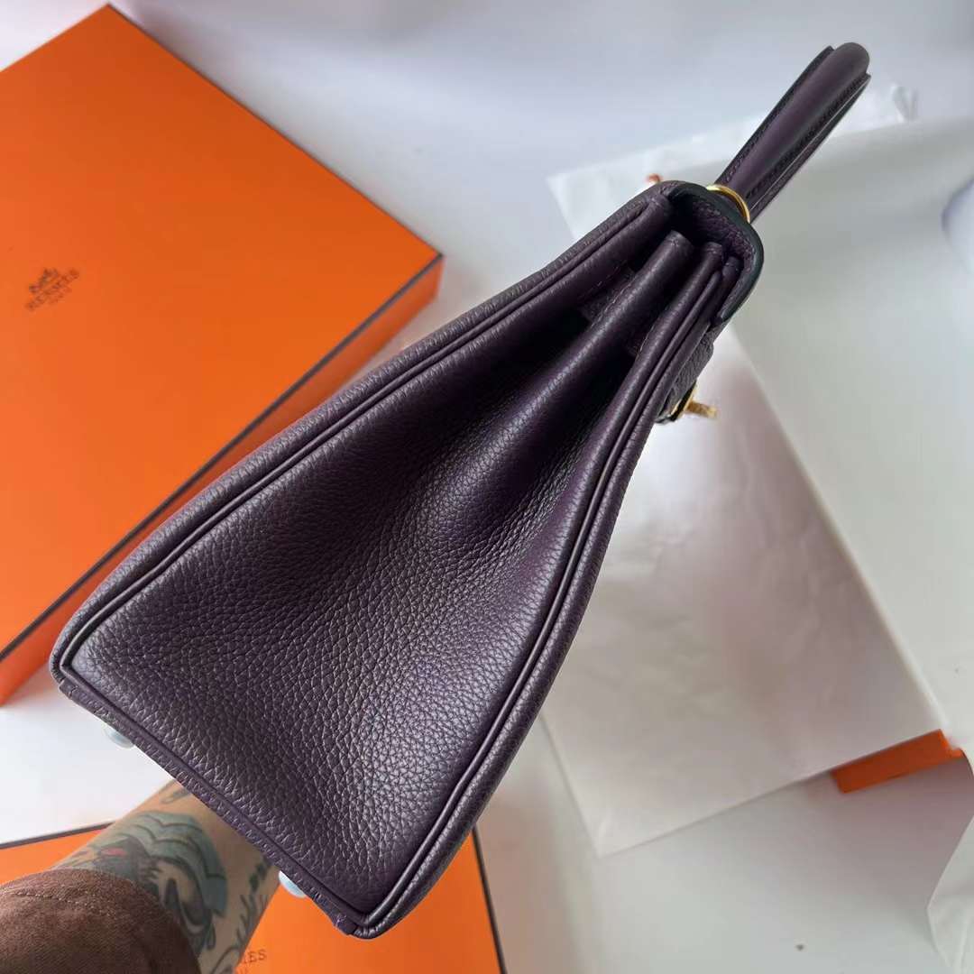 Hermès（爱马仕）Kelly 凯莉包 Togo皮 进口小牛皮 Ck59 葡萄紫 金扣 28cm 全手工蜡线缝 Ghw