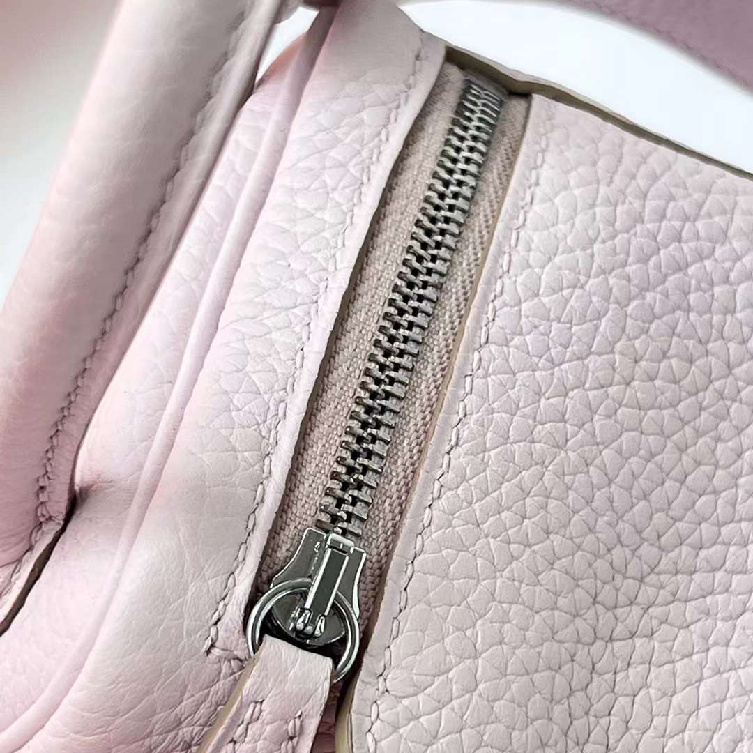Hermès（爱马仕）Mini Lindy 迷你琳迪 Clemence 进口大牛皮 09 梦幻粉紫 内拼 i2 奶油白 银扣 19cm 全手工蜡线缝 Phw