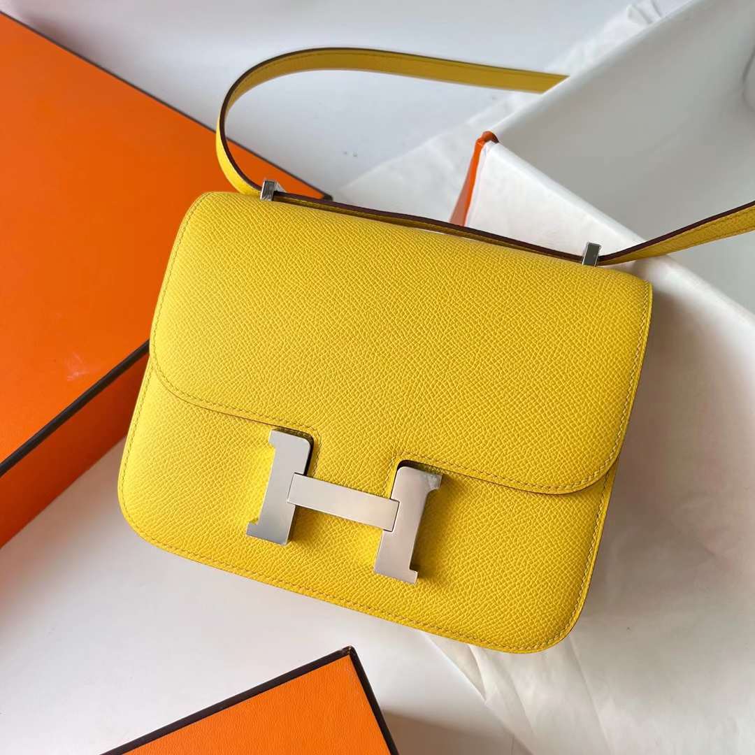 Hermès（爱马仕）Constance 空姐包 Epsom 9O 那不勒斯黄 银扣 19cm 全手工蜡线缝 Phw