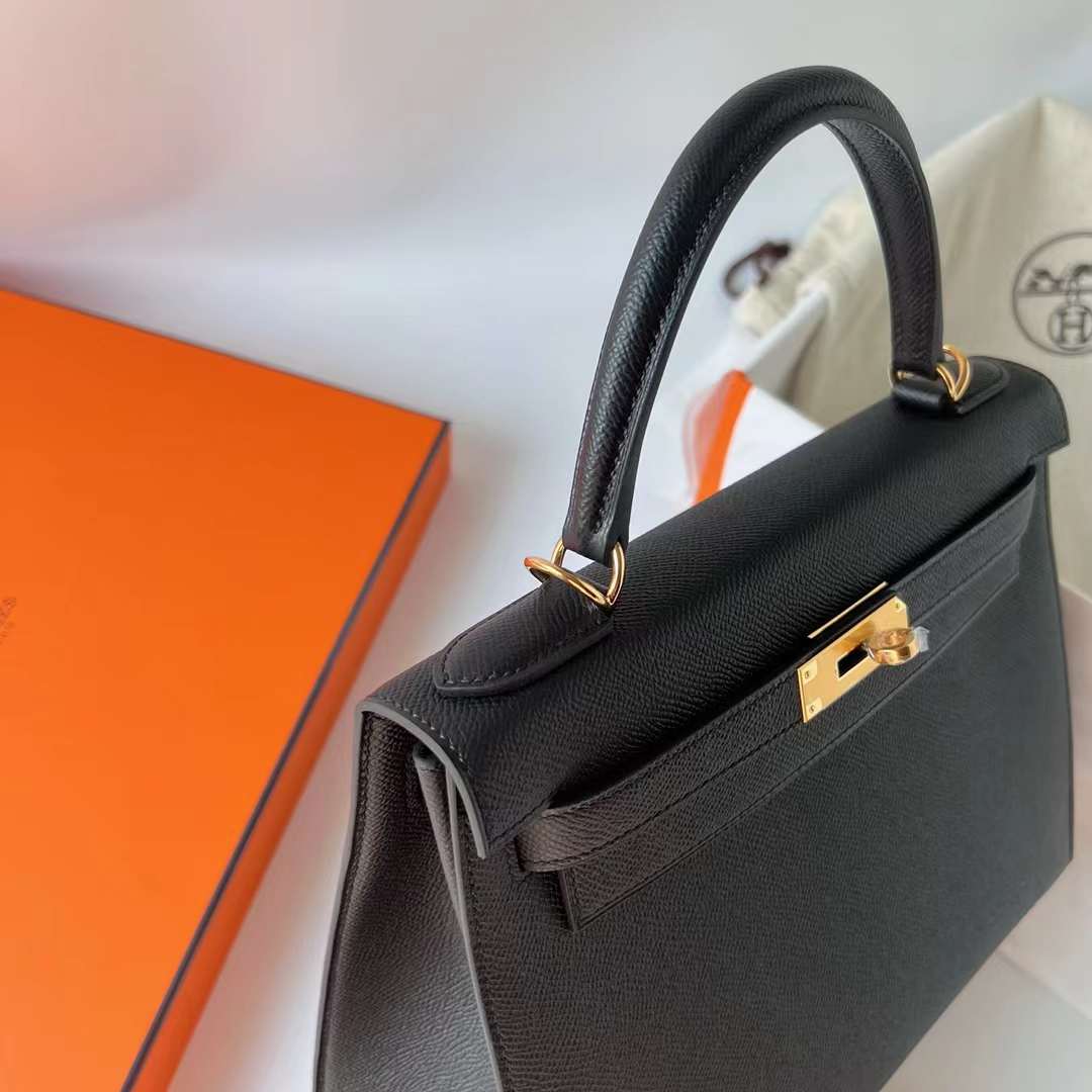 Hermès（爱马仕）Kelly 凯莉包 Epsom Ck89 黑色 Noir 金扣 28cm 全手工蜡线缝 Ghw