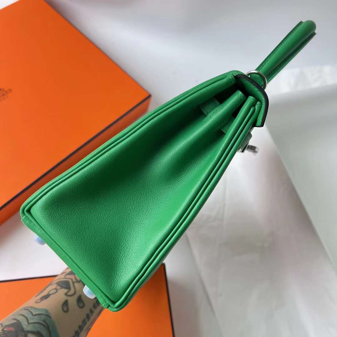 Hermès（爱马仕）Kelly 凯莉包 Swift 1K 竹子绿 bambou 银扣 25cm 全手工蜡线缝 Phw