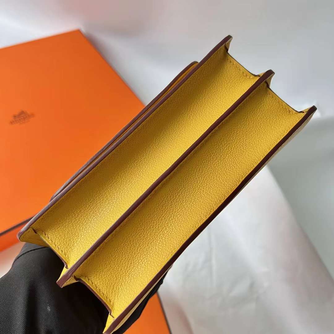 Hermès（爱马仕）Roulis 猪鼻子 Evercolor 银扣 9O 那不勒斯黄 银扣 18cm 全手工蜡线缝 Phw