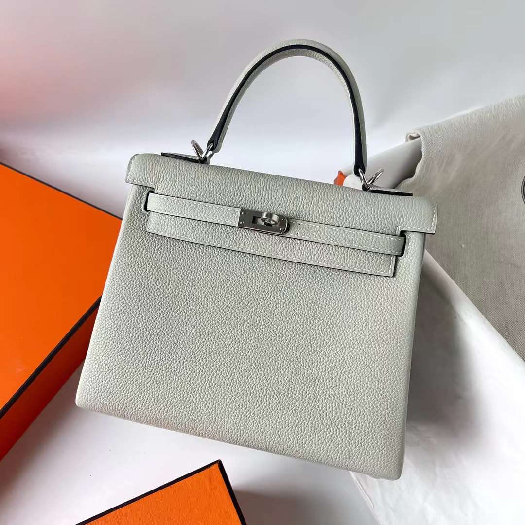 Hermès（爱马仕）Kelly 凯莉包 Togo 进口小牛皮 W0 水晶灰 银扣 25cm 全手工蜡线缝 Phw