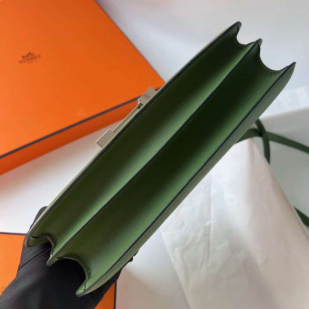 Hermès（爱马仕）Constance Elan Evercolor V6 丛林绿 银扣 26cm 全手工蜡线缝 Phw