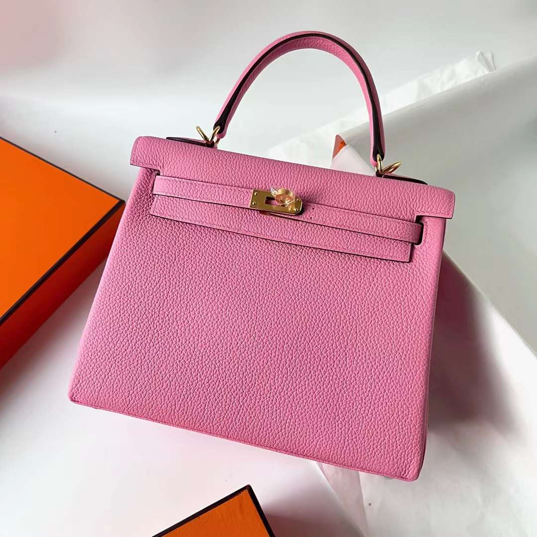 Hermès（爱马仕）Kelly 凯莉包 Togo 小牛皮 5P 樱花粉 金扣 25cm 全手工蜡线缝 Ghw