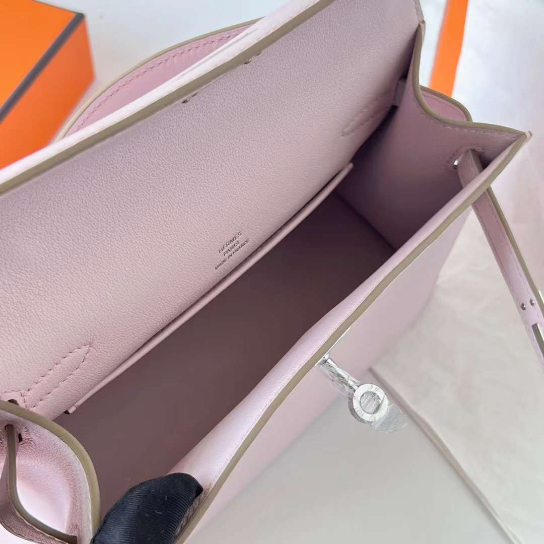Hermès（爱马仕）Mini Kelly Pochette Swift 09 梦幻粉紫 银扣 22cm 全手工蜡线缝 Phw