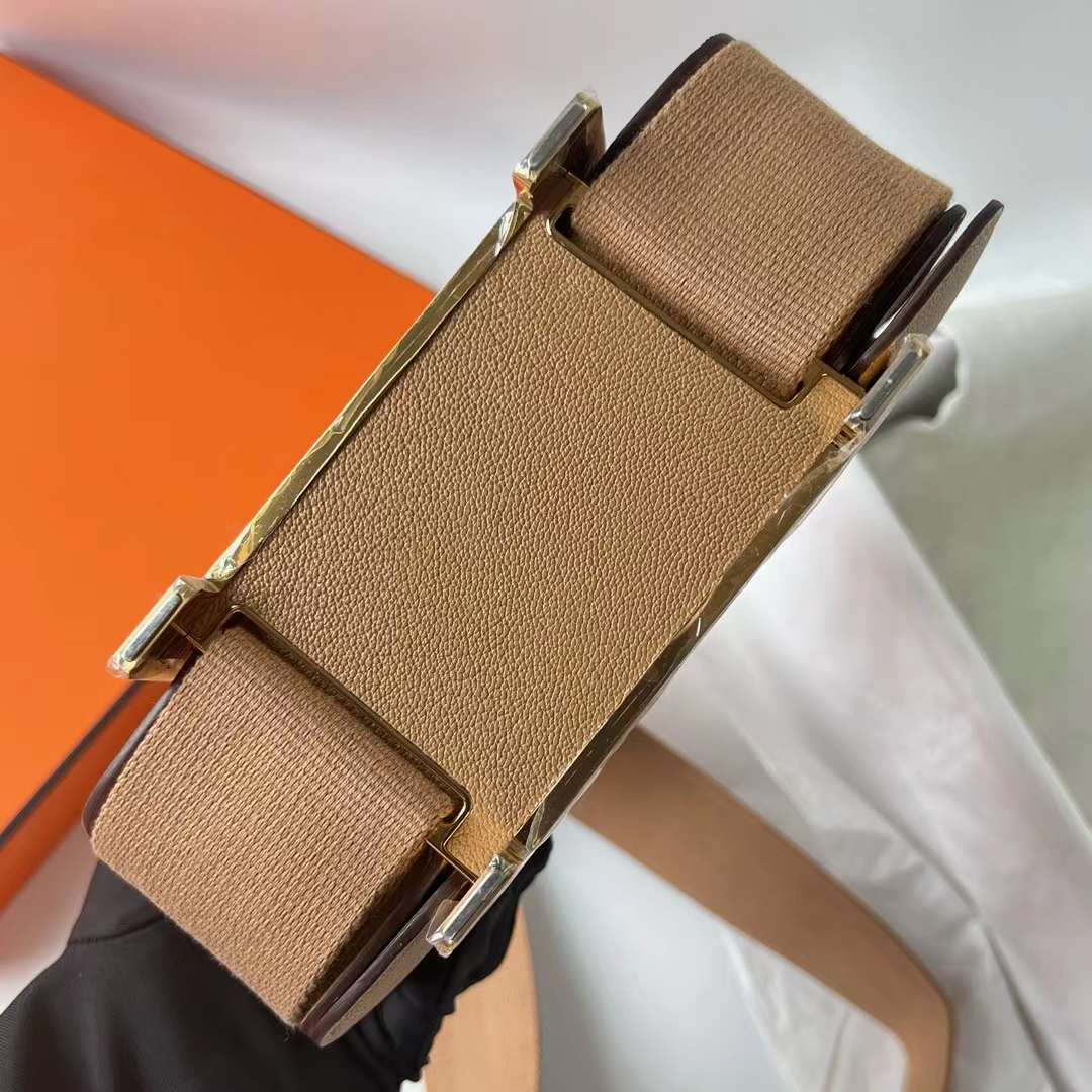 Hermès（爱马仕）Geta 木屐包 Chevre 进口山羊皮 4B 饼干色 金扣 20cm 全手工蜡线缝制 Ghw