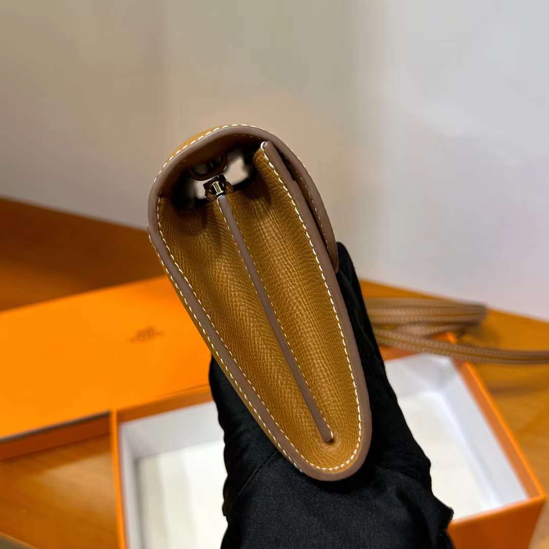 Hermès（爱马仕）Constance to go epsom ck37 金棕色 金扣 20cm 全手工蜡线缝 ghw