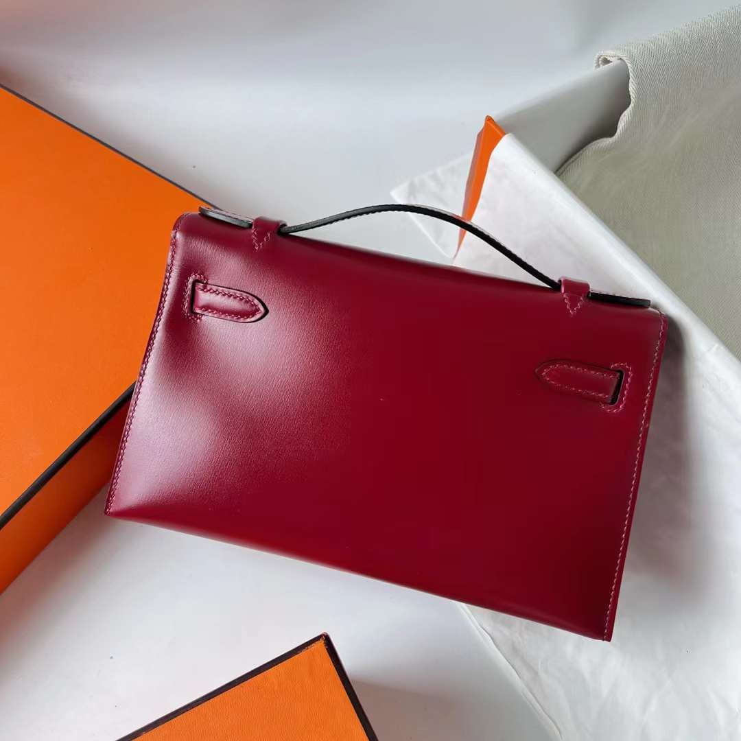 Hermès（爱马仕）Mini Kelly Pochette Box Ck55 爱马仕红 金扣 22cm 全手工蜡线缝 Ghw