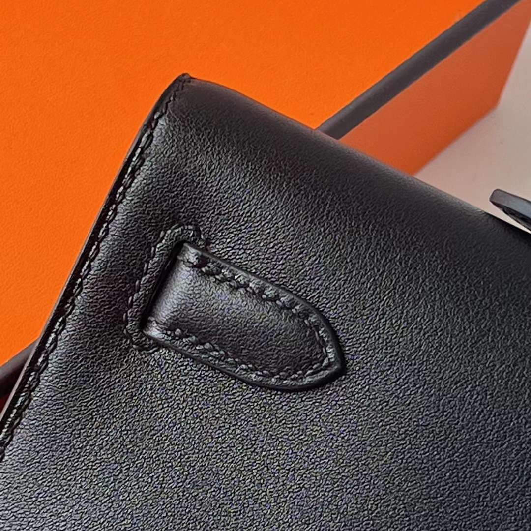Hermès（爱马仕）Kelly cut 手拿包 Swift Ck89 黑色 银扣 31cm 全手工蜡线缝 Phw