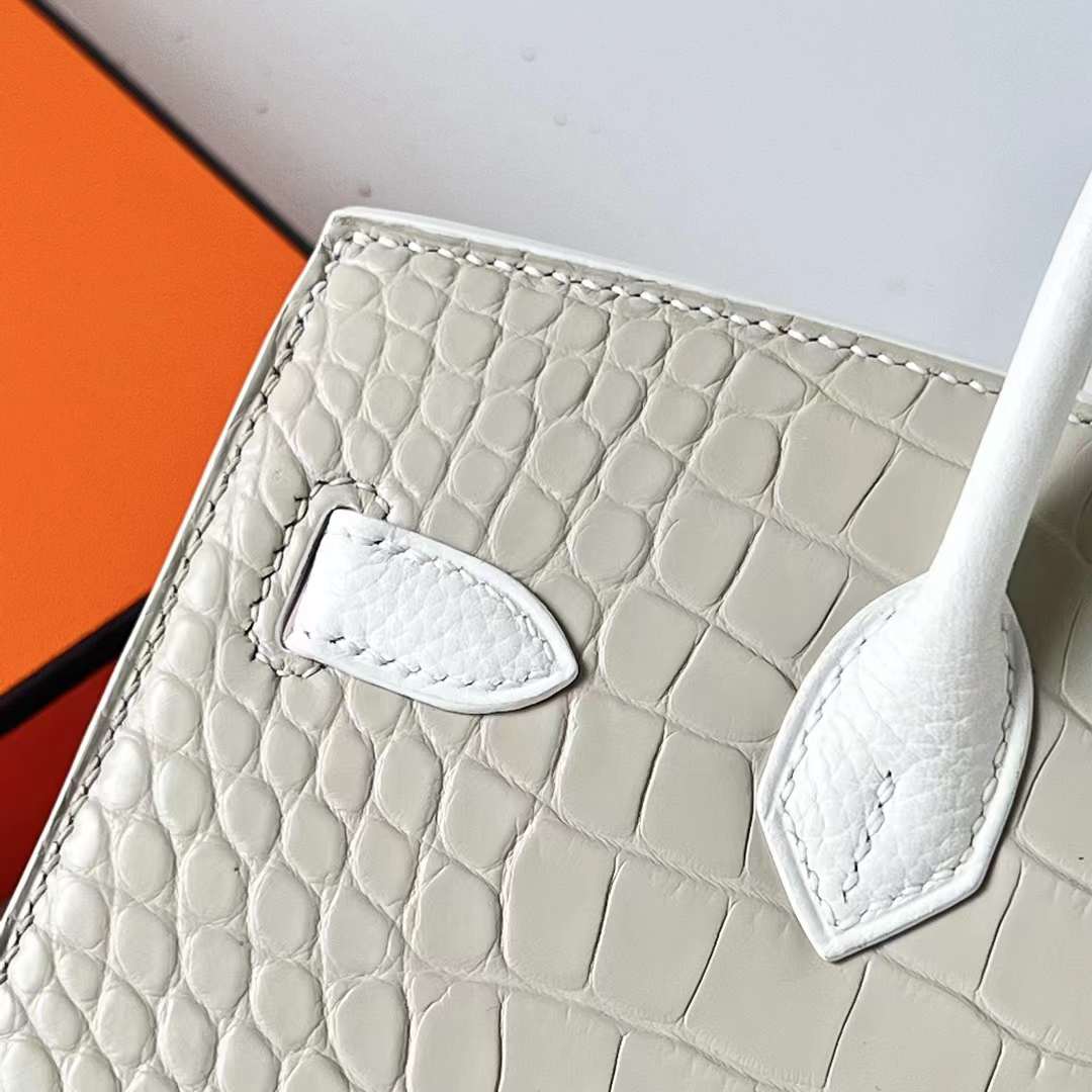 Hermès（爱马仕）Birkin 小房子 白色 银扣 20cm 全手工蜡线缝制 Phw