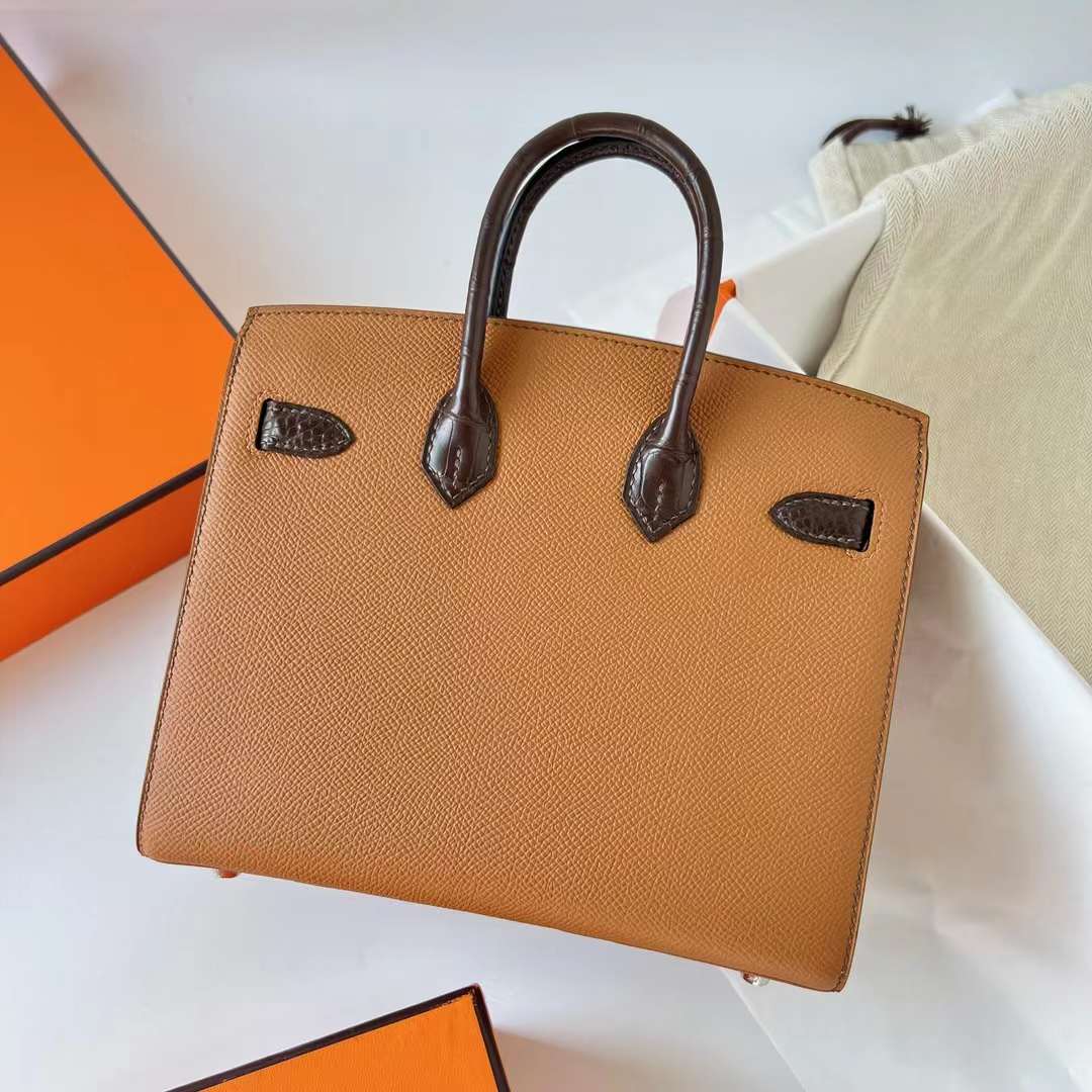 Hermès（爱马仕）Birkin 铂金包 限量版 小房子 金棕色 20cm 全手工蜡线缝制 Phw