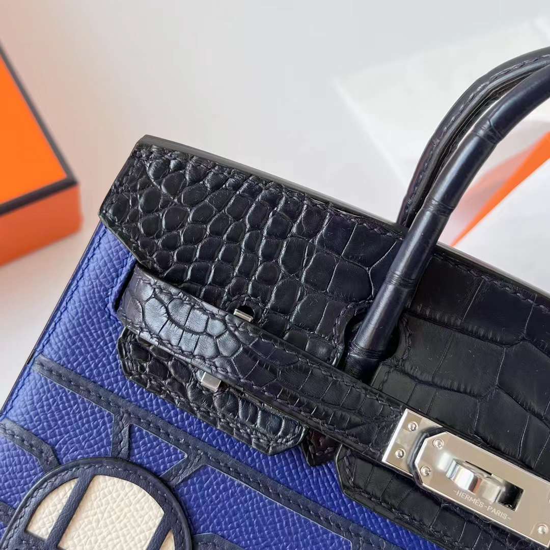 Hermès（爱马仕）Birkin 限量版 蓝色 小房子 银扣 20cm 全手工蜡线缝制 Phw