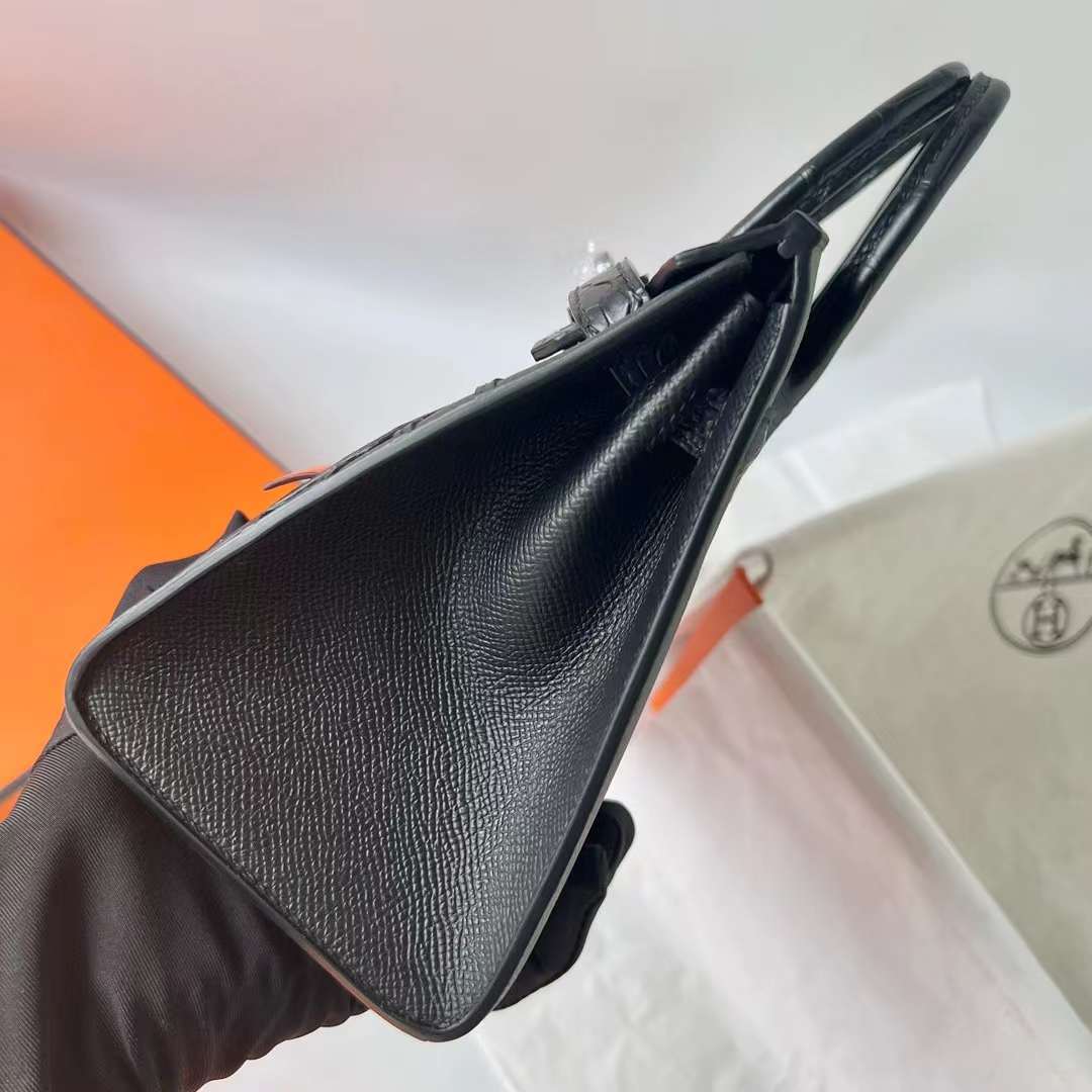 Hermès（爱马仕）Birkin 小房子 So Black 黑色 黑扣 20cm 全手工蜡线缝制