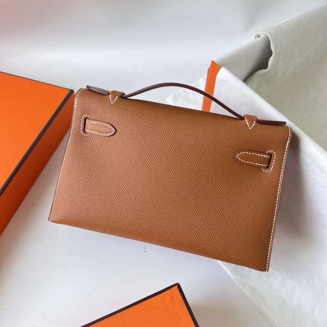 Hermès（爱马仕）Mini Kelly Pochette Epsom Ck37 金棕色 金扣 22cm 全手工蜡线缝制 Ghw