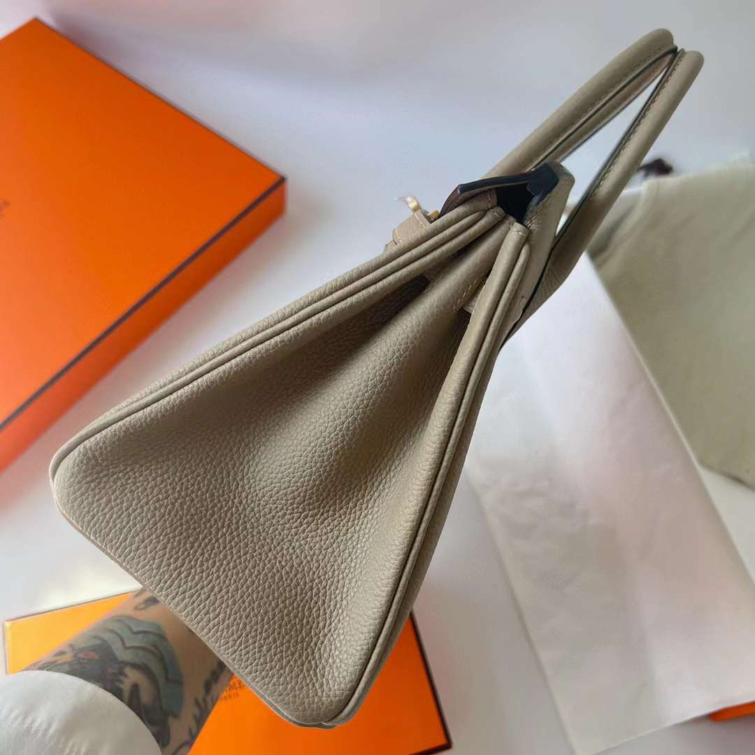 Hermès（爱马仕）Birkin 铂金包 Togo 顶级小牛皮 Ck81 斑鸠灰 金扣 25cm 全手工蜡线缝 Ghw