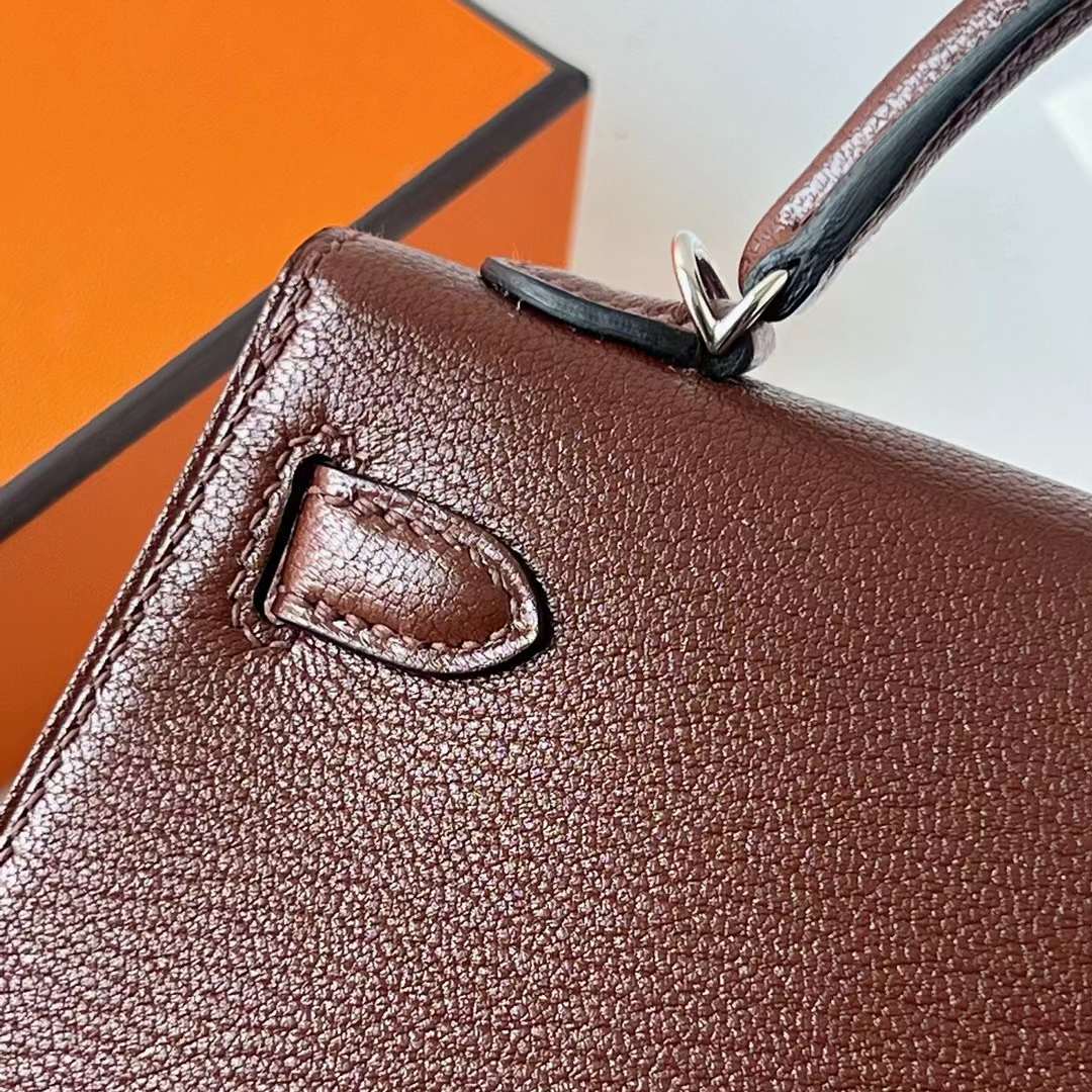 Hermès（爱马仕）Mini Kelly 迷你凯莉 Chevre 进口山羊皮 Ck41 哈瓦那色 内拼 蜜糖棕 银扣 22cm 全手工蜡线缝 Phw