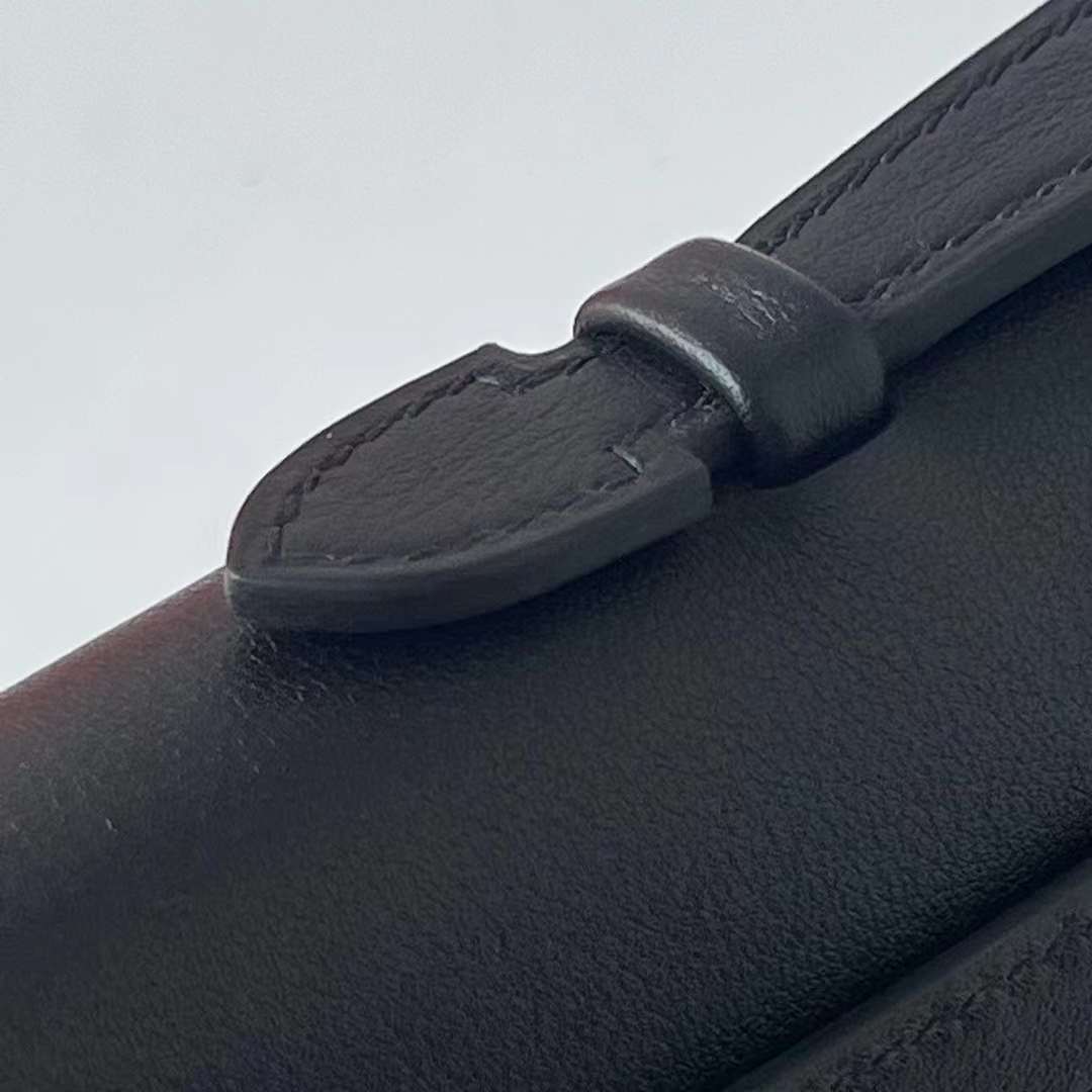 Hermès（爱马仕）Kelly cut 手拿包 Swift Ck89 黑色 银扣 31cm 全手工蜡线缝 Phw