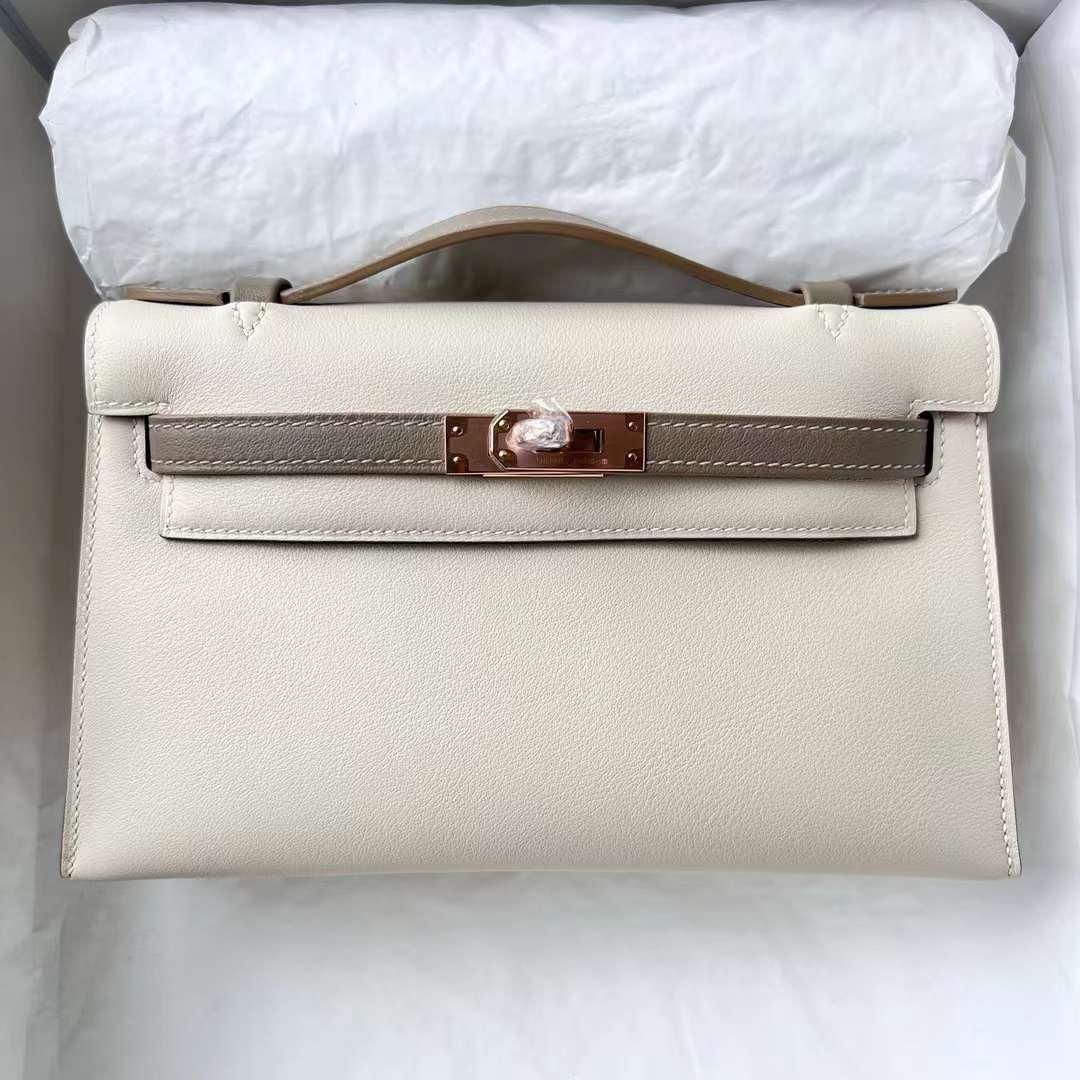 Hermès（爱马仕）Mini Kelly Pochette Swift Ck10 奶昔白 拼 M8 沥青灰 玫瑰金扣 22cm 全手工蜡线缝 Rghw