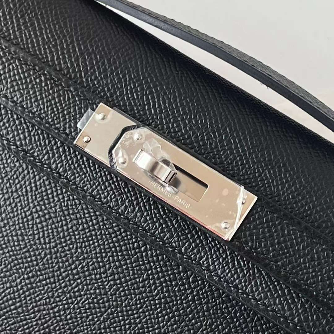 Hermès（爱马仕）Kelly cut 手包 Epsom Ck89 黑色 银扣 31cm 全手工蜡线缝 Phw