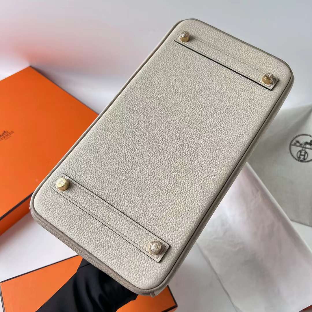 Hermès（爱马仕）Birkin 铂金包 Hss Togo 顶级小牛皮 Ck10 奶昔白 拼 Ck81 斑鸠灰 拉丝金扣 30cm 全手工蜡线缝 Ghw
