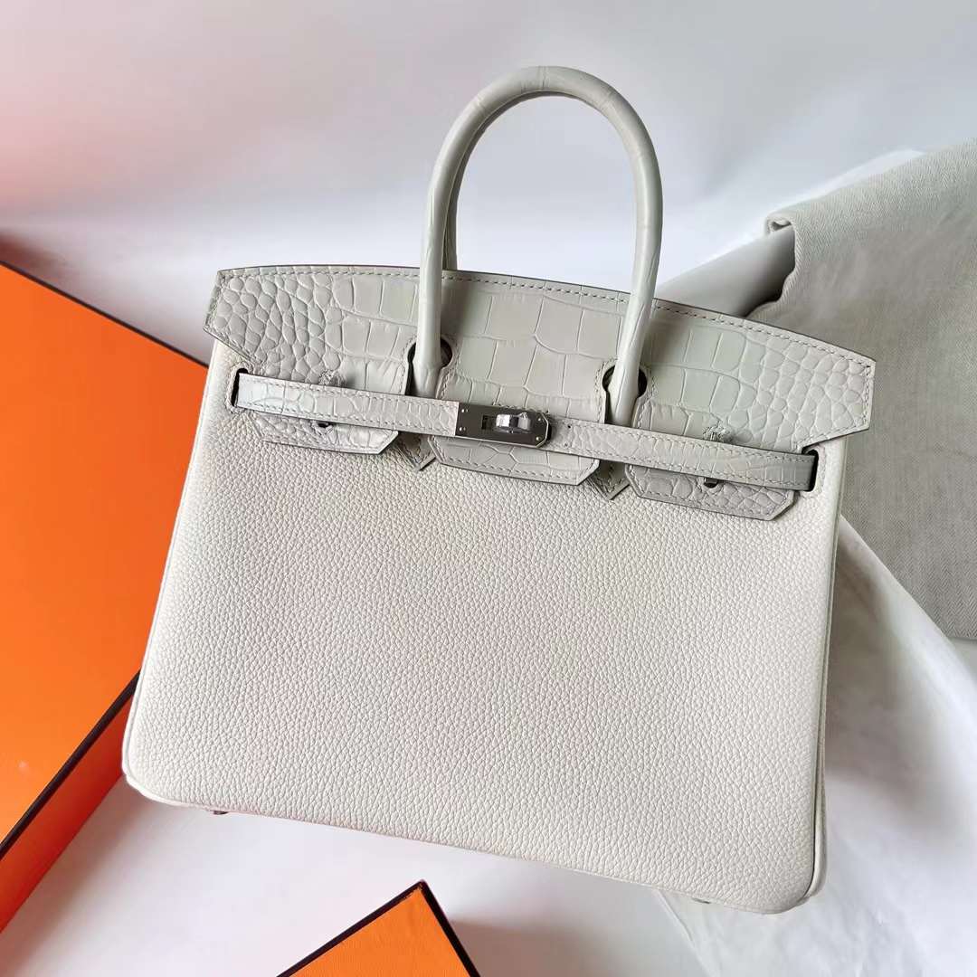 Hermès（爱马仕）Birkin 铂金包 Touch Togo & 雾面美洲鳄 8L 冰川白 银扣 25cm 全手工蜡线缝 Phw