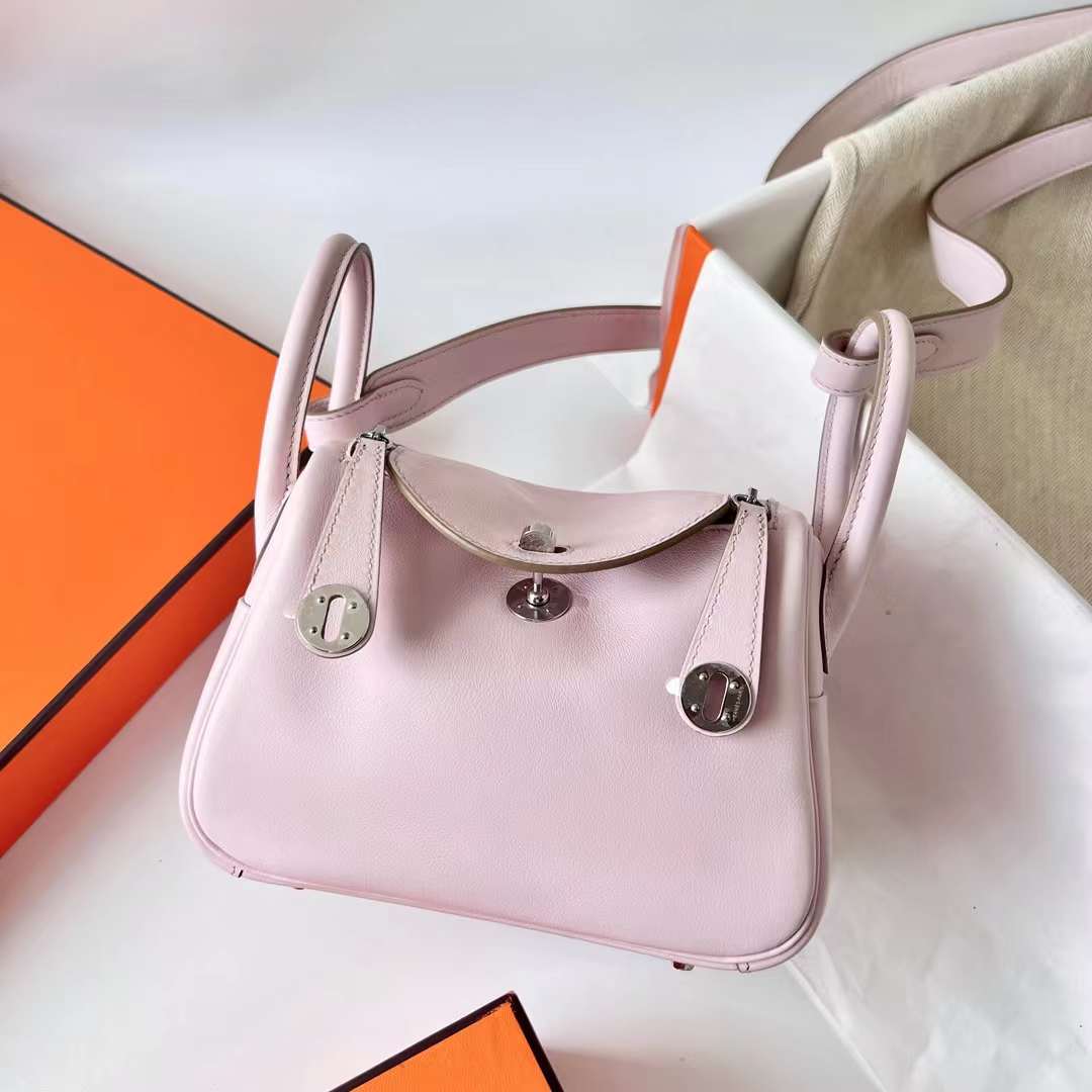 Hermès（爱马仕）Mini Lindy 迷你琳迪包 Swift 09 梦幻粉紫 银扣 19cm 全手工蜡线缝制 Phw