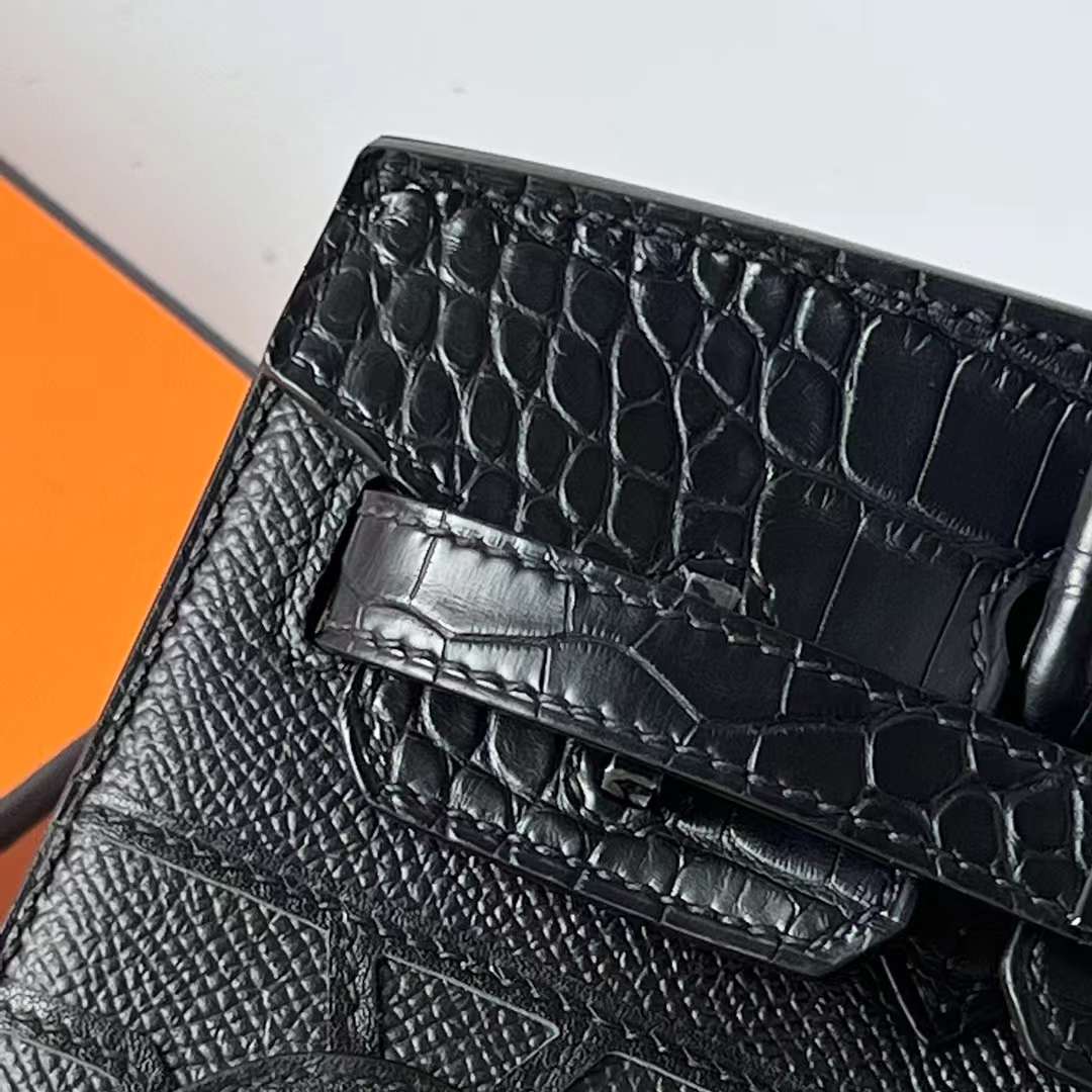 Hermès（爱马仕）Birkin 小房子 So Black 黑色 黑扣 20cm 全手工蜡线缝制
