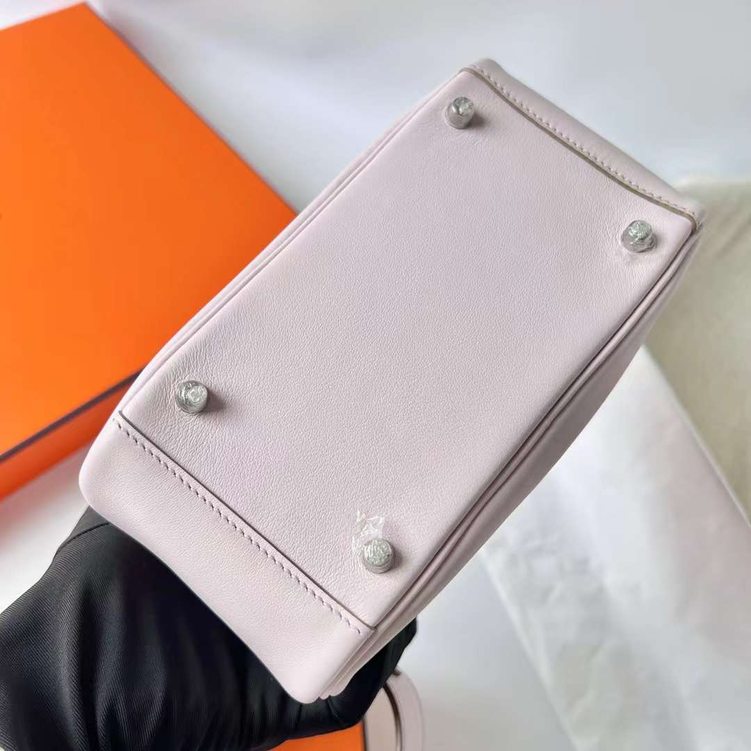 Hermès（爱马仕）Mini Lindy 迷你琳迪包 Swift 09 梦幻粉紫 银扣 19cm 全手工蜡线缝制 Phw