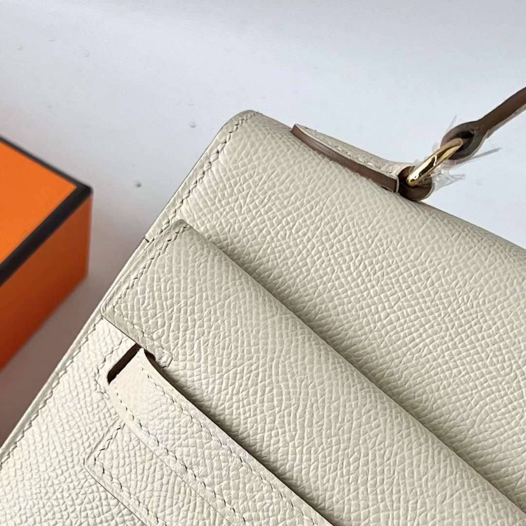 Hermès（爱马仕）Kelly Desordre Epsom Ck10 奶昔白 金扣 20cm 全手工蜡线缝 Ghw