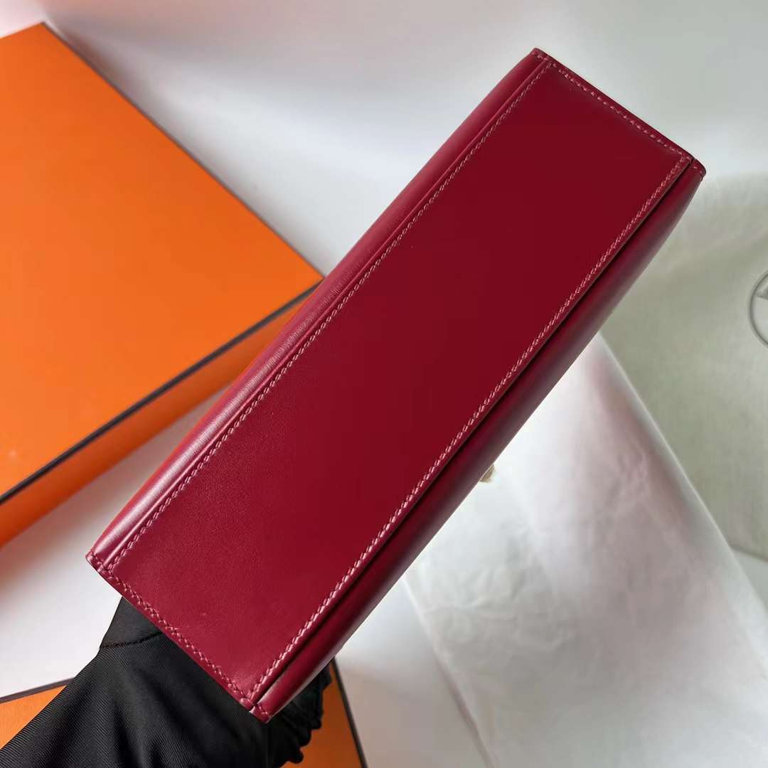 Hermès（爱马仕）Mini Kelly Pochette Box Ck55 爱马仕红 金扣 22cm 全手工蜡线缝 Ghw