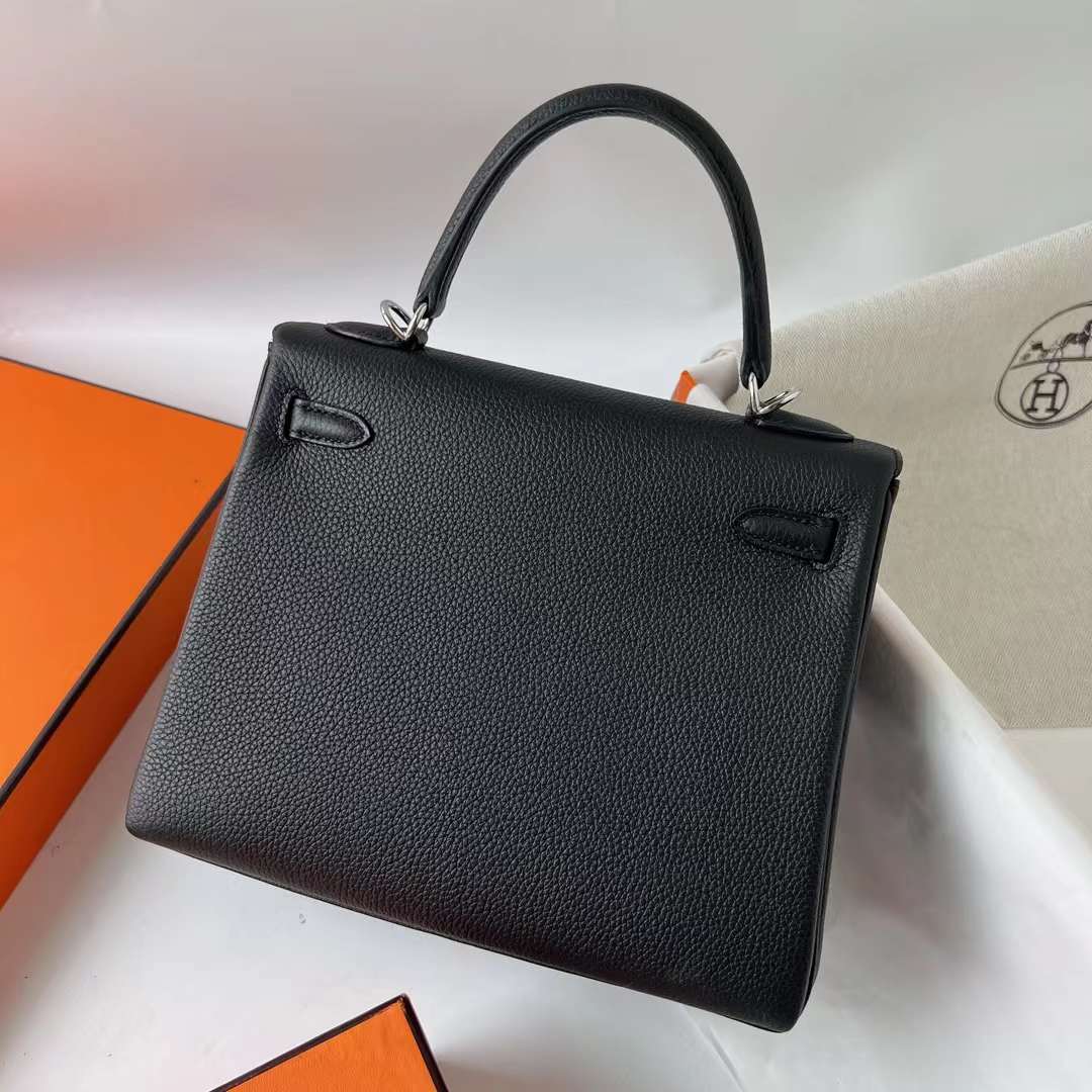Hermès（爱马仕）Kelly 凯莉包 Togo皮 Ck89 黑色 银扣 25cm 全手工蜡线缝 Phw