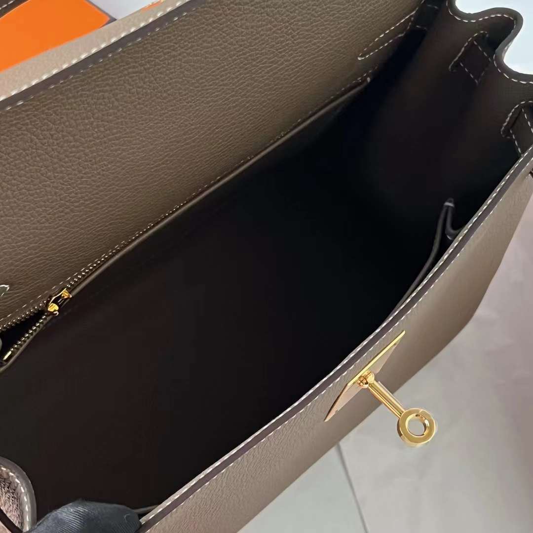 Hermès（爱马仕）Kelly 凯莉包 Togo皮 Ck18 大象灰 金扣 28cm 全手工蜡线缝 Ghw