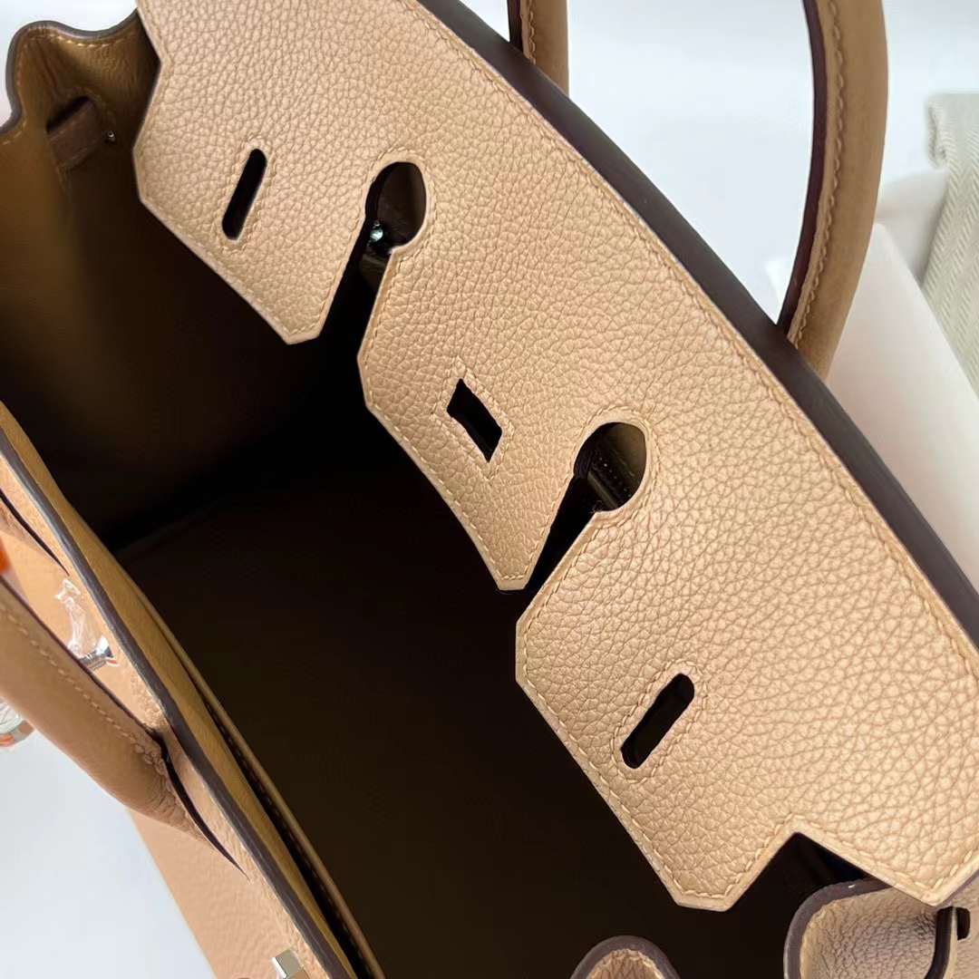 Hermès（爱马仕）Birkin 铂金包 Togo皮 0M 奶茶色 银扣 25cm 全手工蜡线缝 Phw