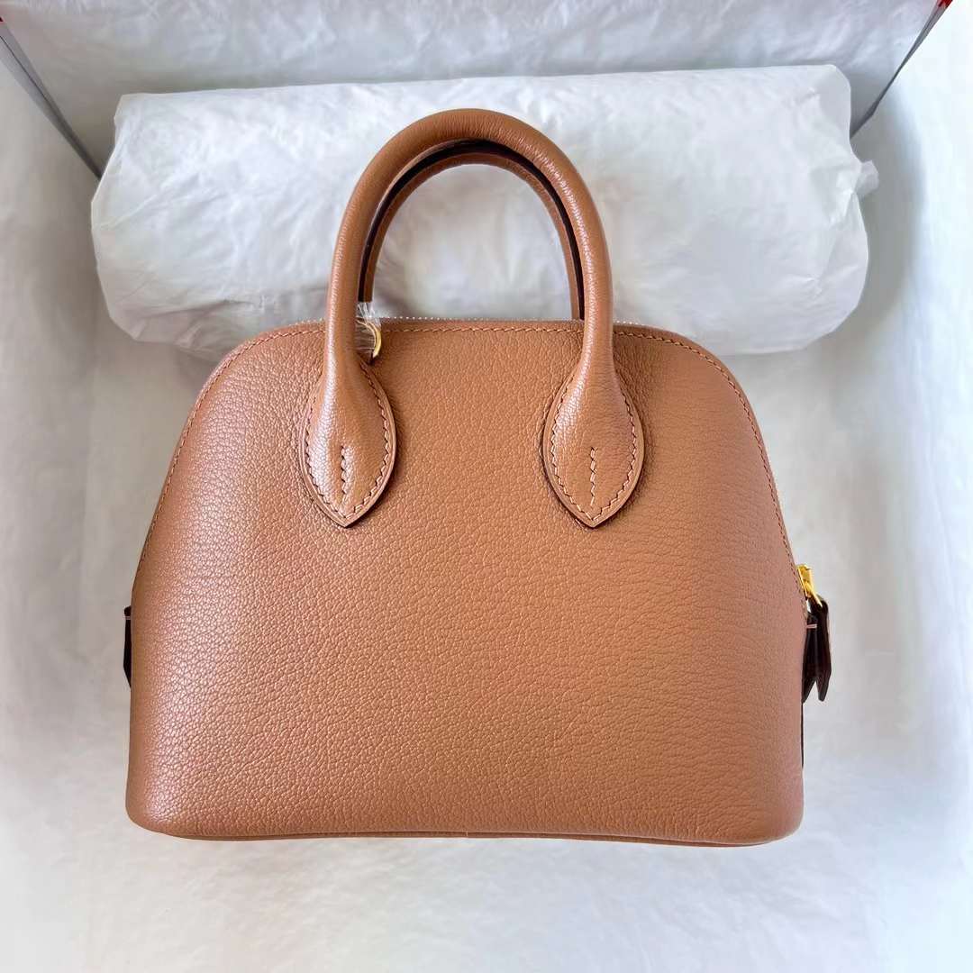 Hermès（爱马仕）Mini Bolide 迷你保龄球包 Chevre 进口山羊皮 2J 雀木色 金扣 20cm 全手工蜡线缝 Ghw