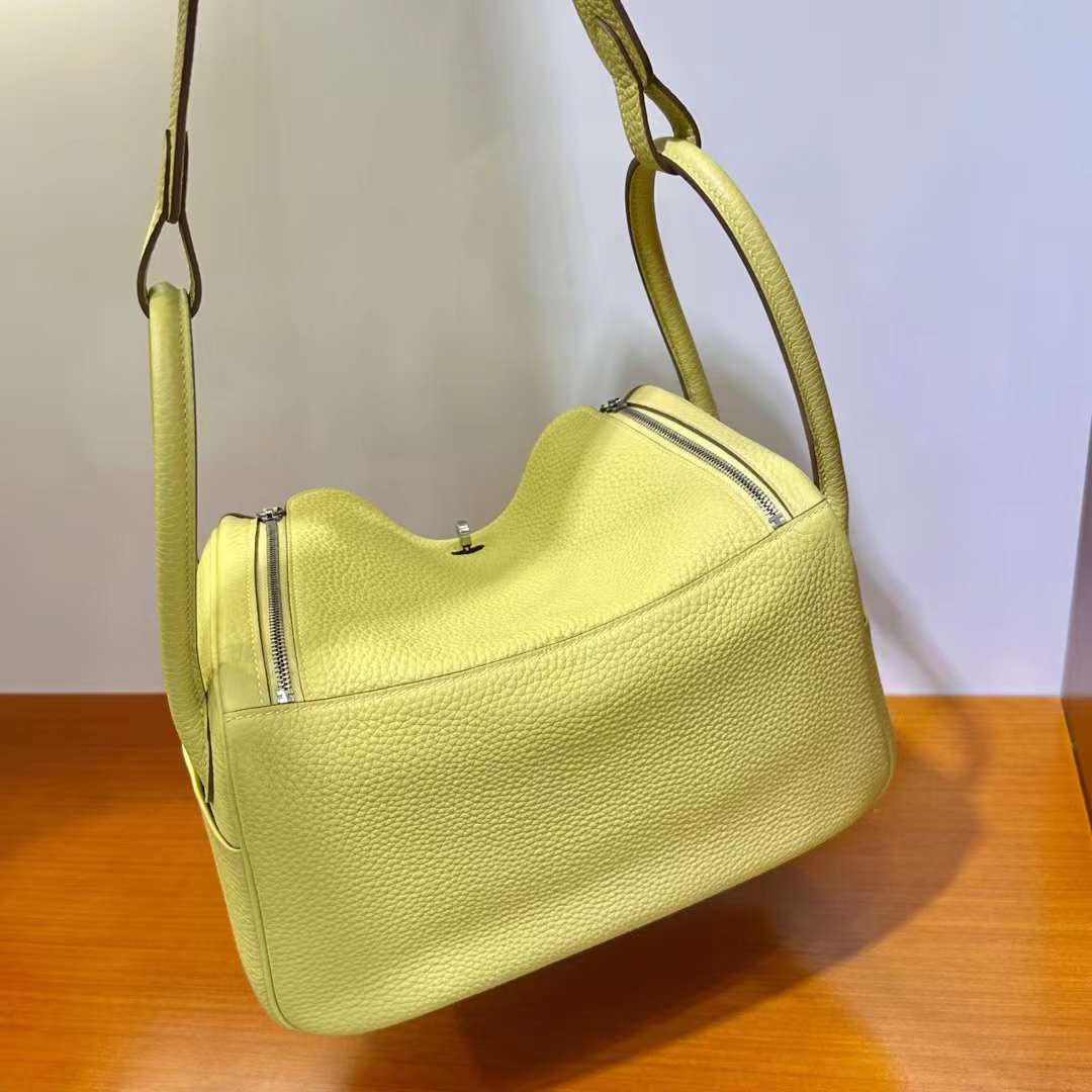 Hermès（爱马仕）Lindy 琳迪包 Clemence 原TC大牛皮 1Z 小鸡黄 银扣 26cm 全手工蜡线缝 Phw
