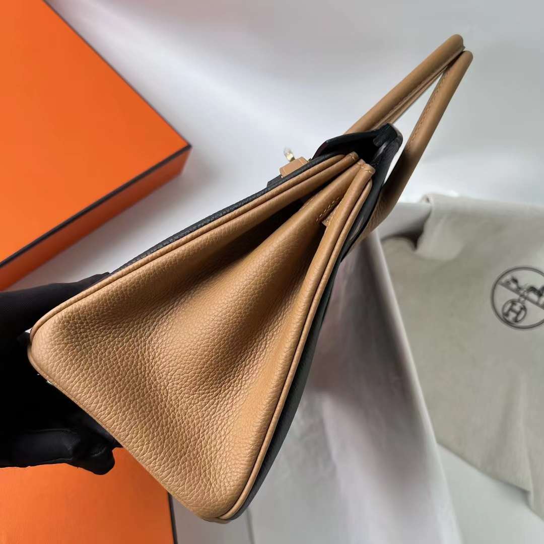 Hermès（爱马仕）Birkin 铂金包 Togo皮 顶级小牛皮 Ck89 黑色 拼 4B 饼干色 金扣 25cm 全手工蜡线缝 Ghw