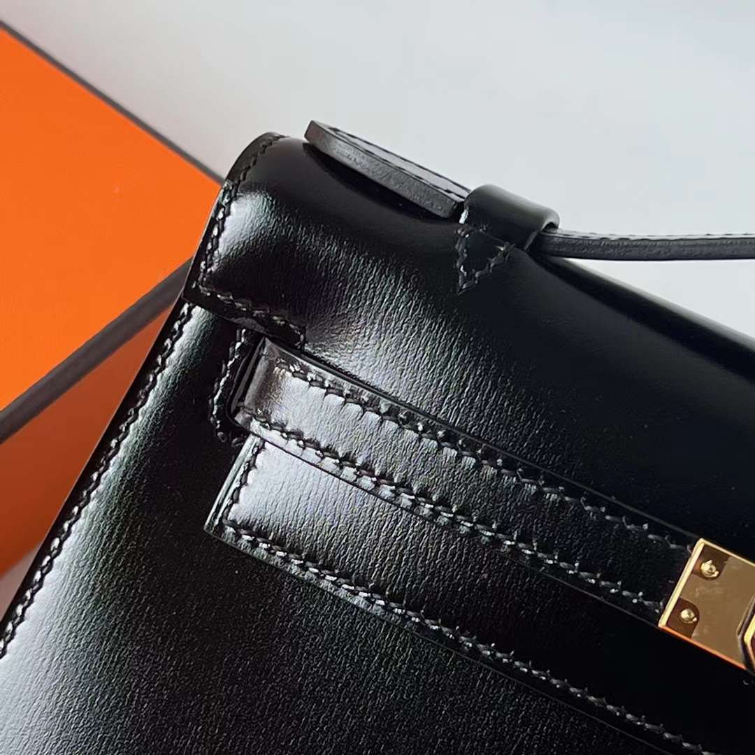 Hermès（爱马仕）Mini Kelly Pochette Box皮 Ck89 黑色 金扣 22cm 全手工蜡线缝 Ghw