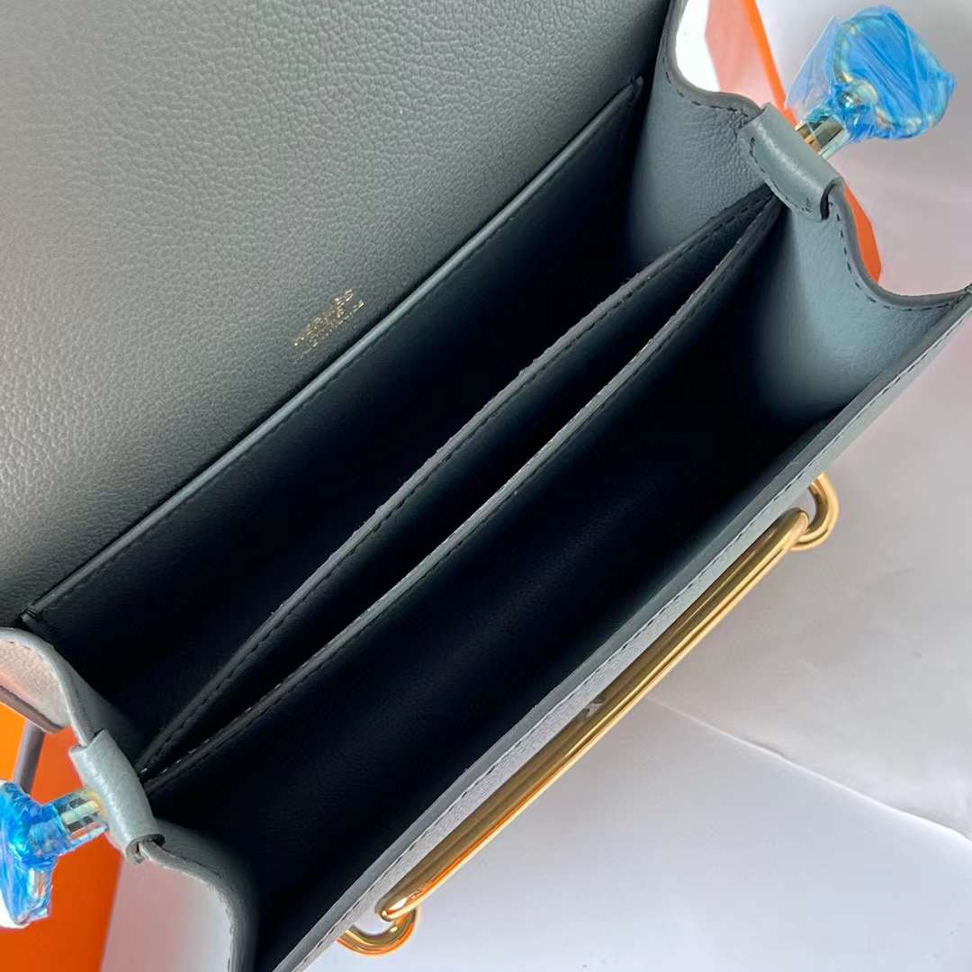 Hermès（爱马仕）Roulis 猪鼻子 Evercolor Cc63 杏绿色 金扣 18cm 全手工蜡线缝 Ghw