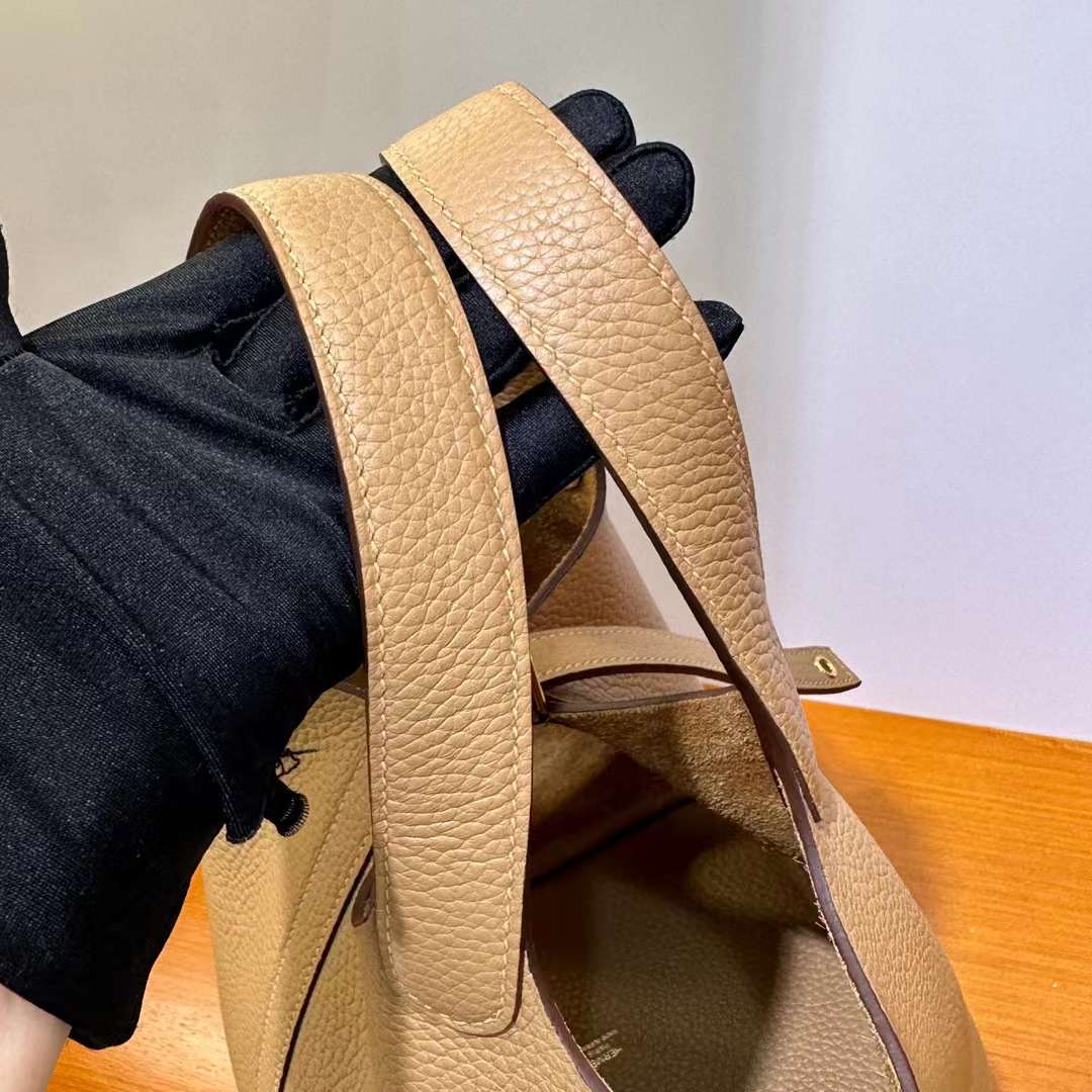 Hermès（爱马仕）Picotin 菜篮子 Clemence 0M 奶茶色 金扣 18cm