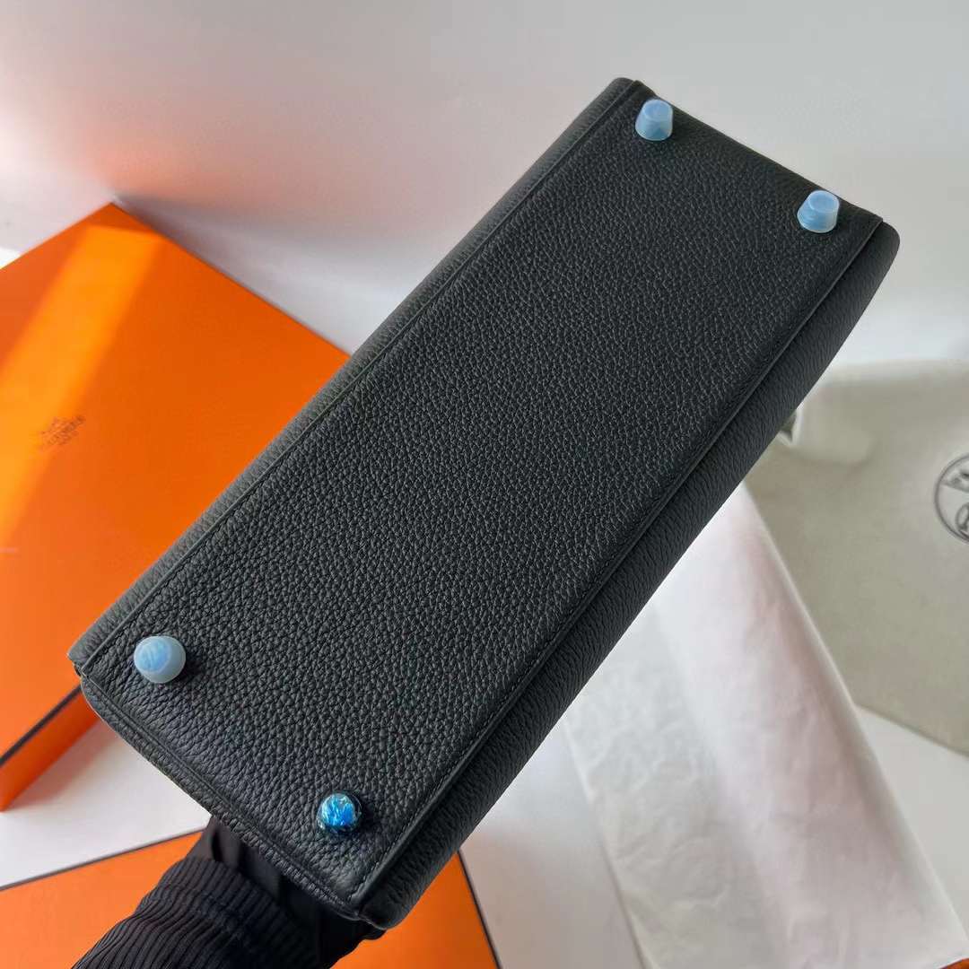 Hermès（爱马仕） Kelly 凯莉包 Togo皮 Ck89 黑色 银扣 28cm 全手工蜡线缝 Phw