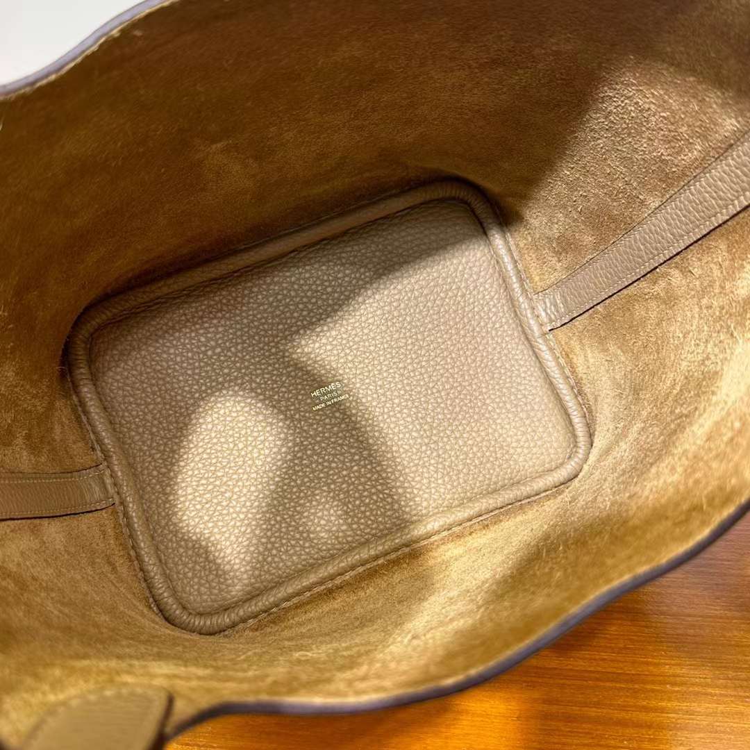 Hermès（爱马仕）Picotin 菜篮子 Clemence 0M 奶茶色 金扣 18cm