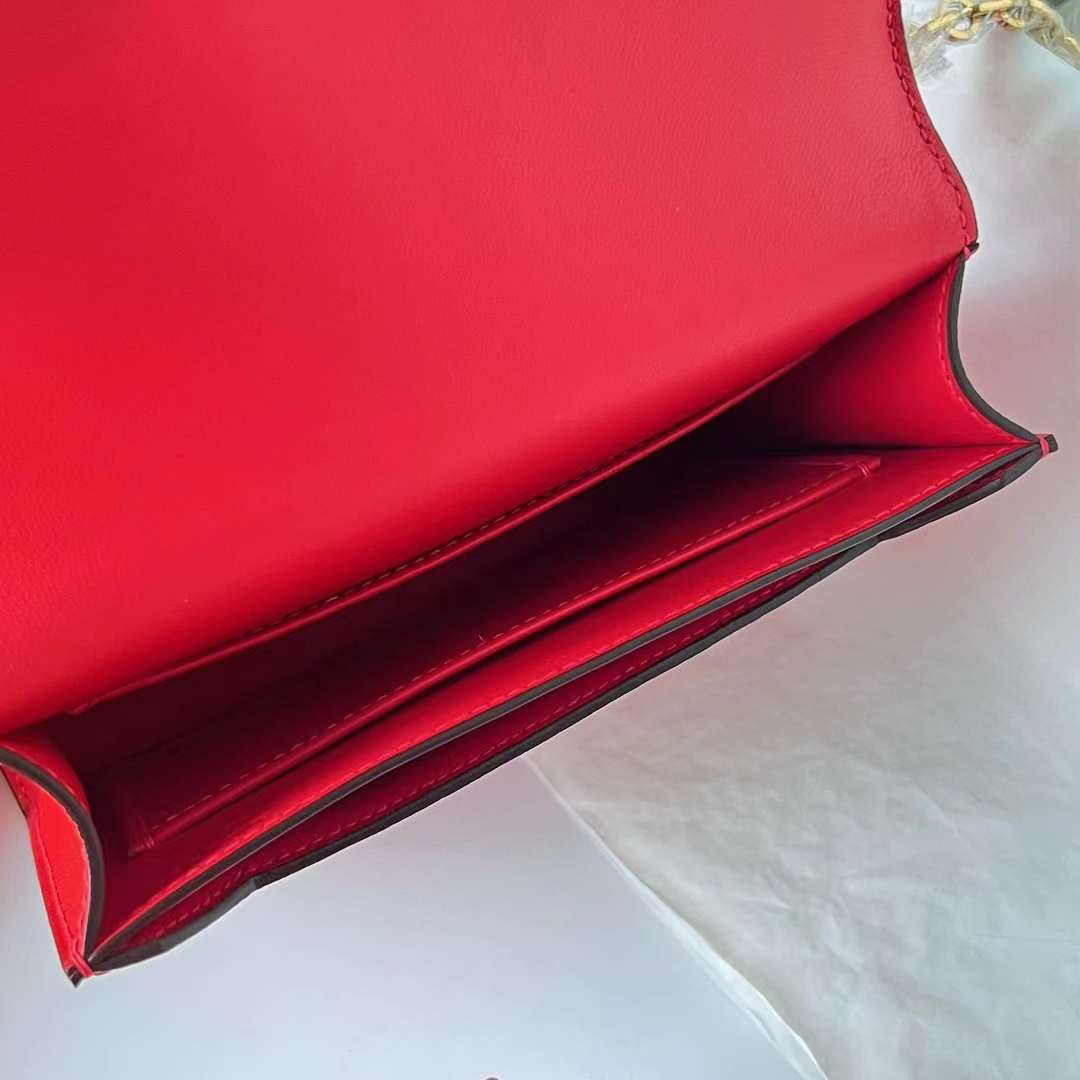 Hermès（爱马仕）Verrou 机枪包 Chevre 进口山羊皮 S3 心红色 金扣 17.5cm 全手工蜡线缝制 Ghw