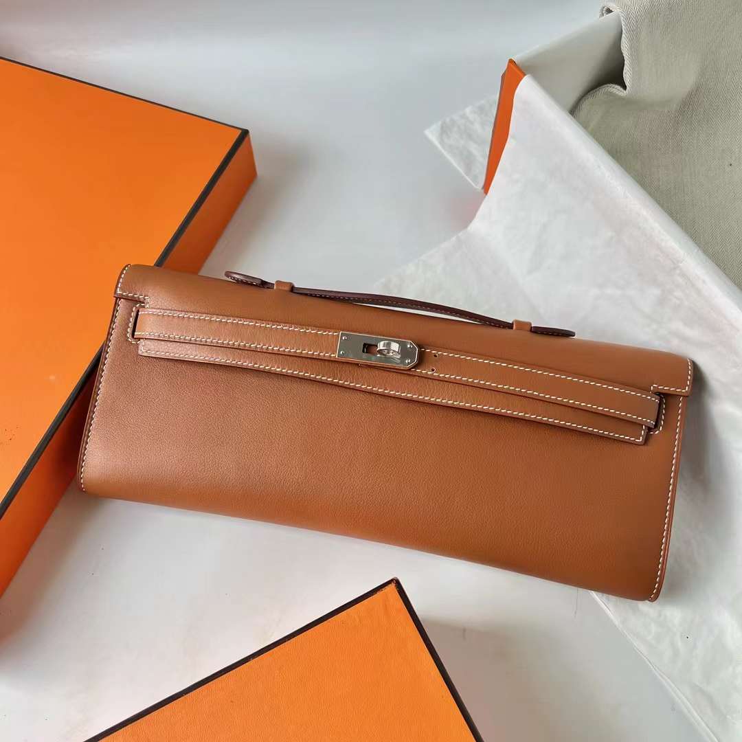 Hermès（爱马仕）Kelly cut 手拿包 Swift Ck37 金棕色 银扣 31cm 全手工蜡线缝 Phw
