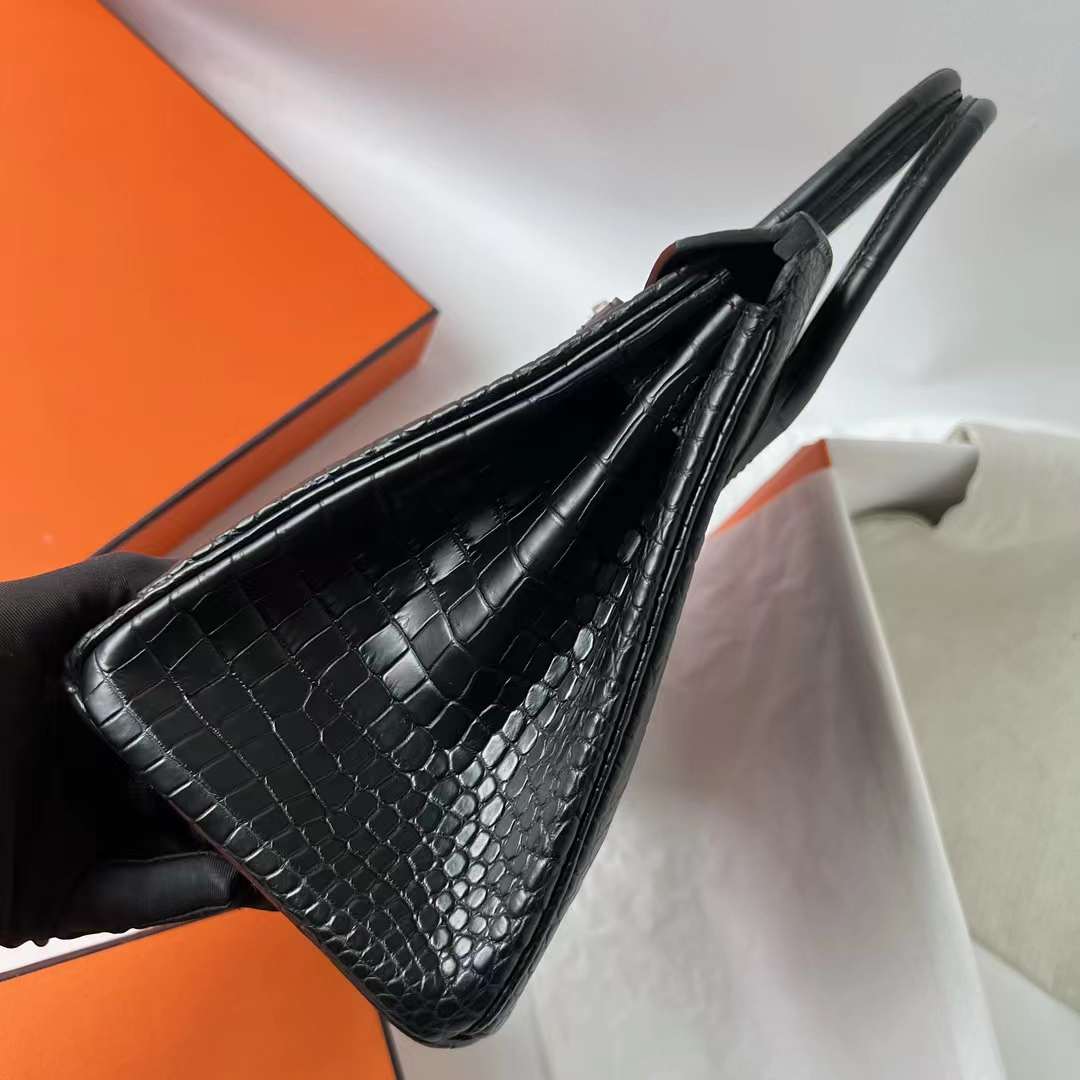 Hermès（爱马仕）Birkin 铂金包 雾面倒v澳洲湾鳄 Matte Porosus Crocodile Ck89 黑色 银扣 25cm 全手工蜡线缝 Phw