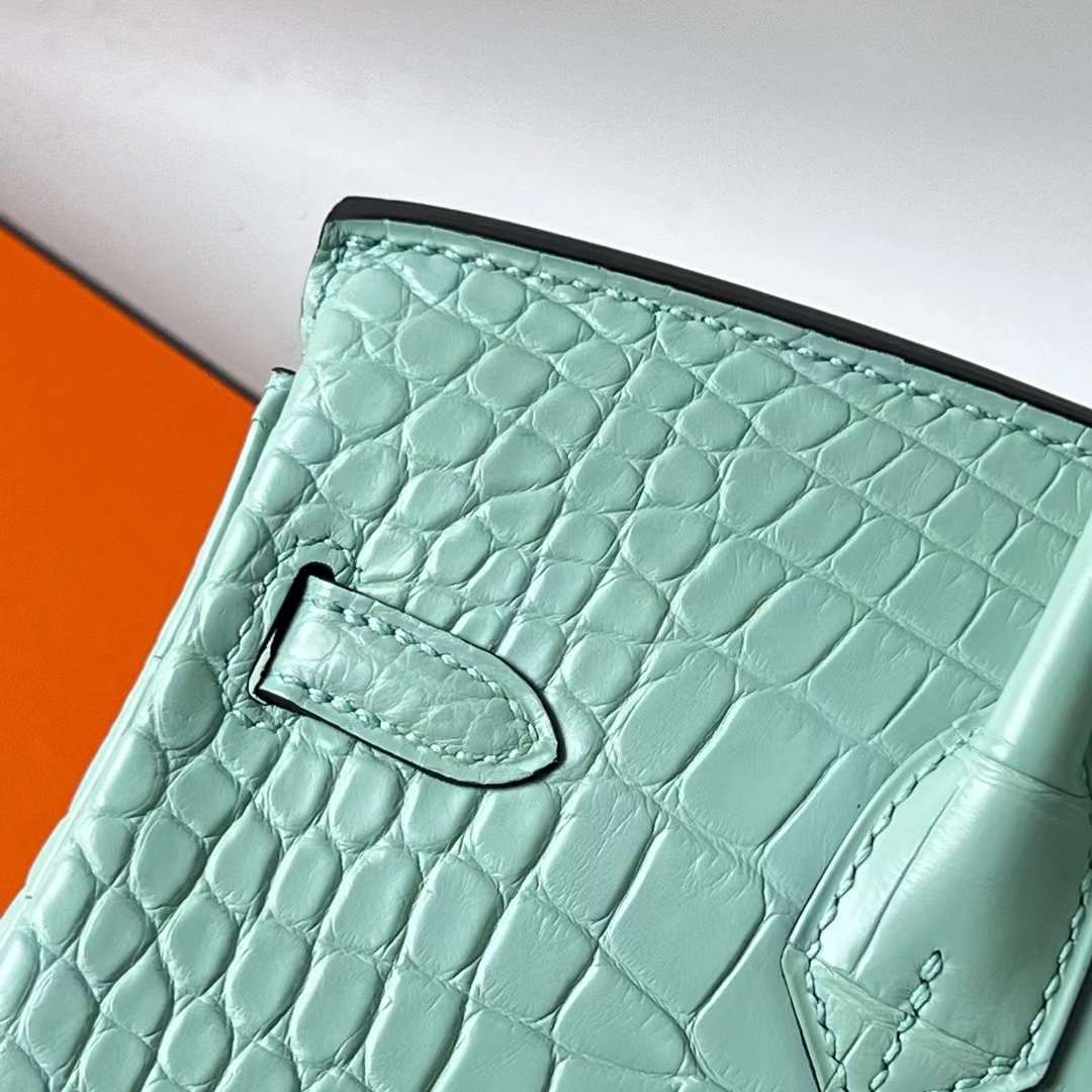 Hermès（爱马仕）Birkin 铂金包 雾面美洲鳄鱼皮 Matte Alligator Crocodile 6U 新薄荷绿 银扣 Phw 银扣 25cm 全手工蜡线缝 Phw