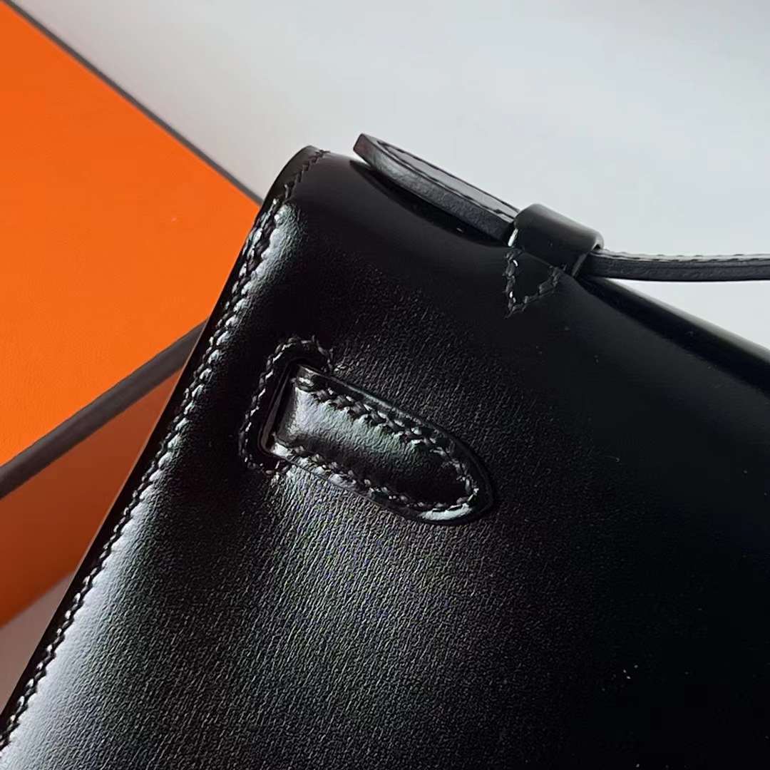Hermès（爱马仕）Mini Kelly Pochette Box皮 Ck89 黑色 金扣 22cm 全手工蜡线缝 Ghw