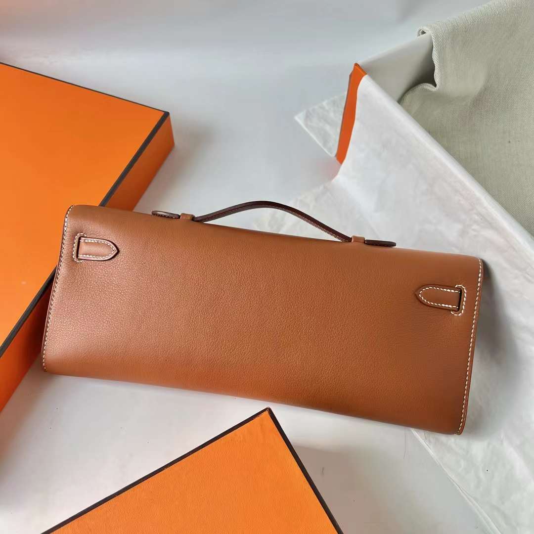 Hermès（爱马仕）Kelly cut 手拿包 Swift Ck37 金棕色 银扣 31cm 全手工蜡线缝 Phw