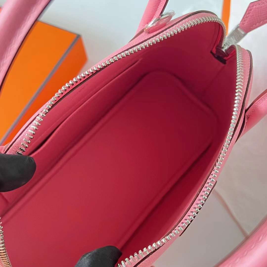 Hermès（爱马仕）Bolide 保龄球包 Epsom 1Q 奶昔粉 银扣 27cm 全手工蜡线缝 Phw