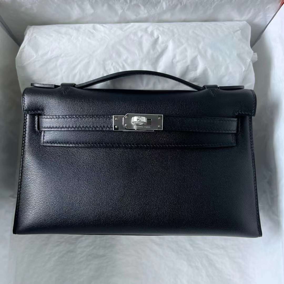 Hermès（爱马仕）Mini Kelly Pochette Swift Ck89 黑色 银扣 22cm 全手工蜡线缝 Phw